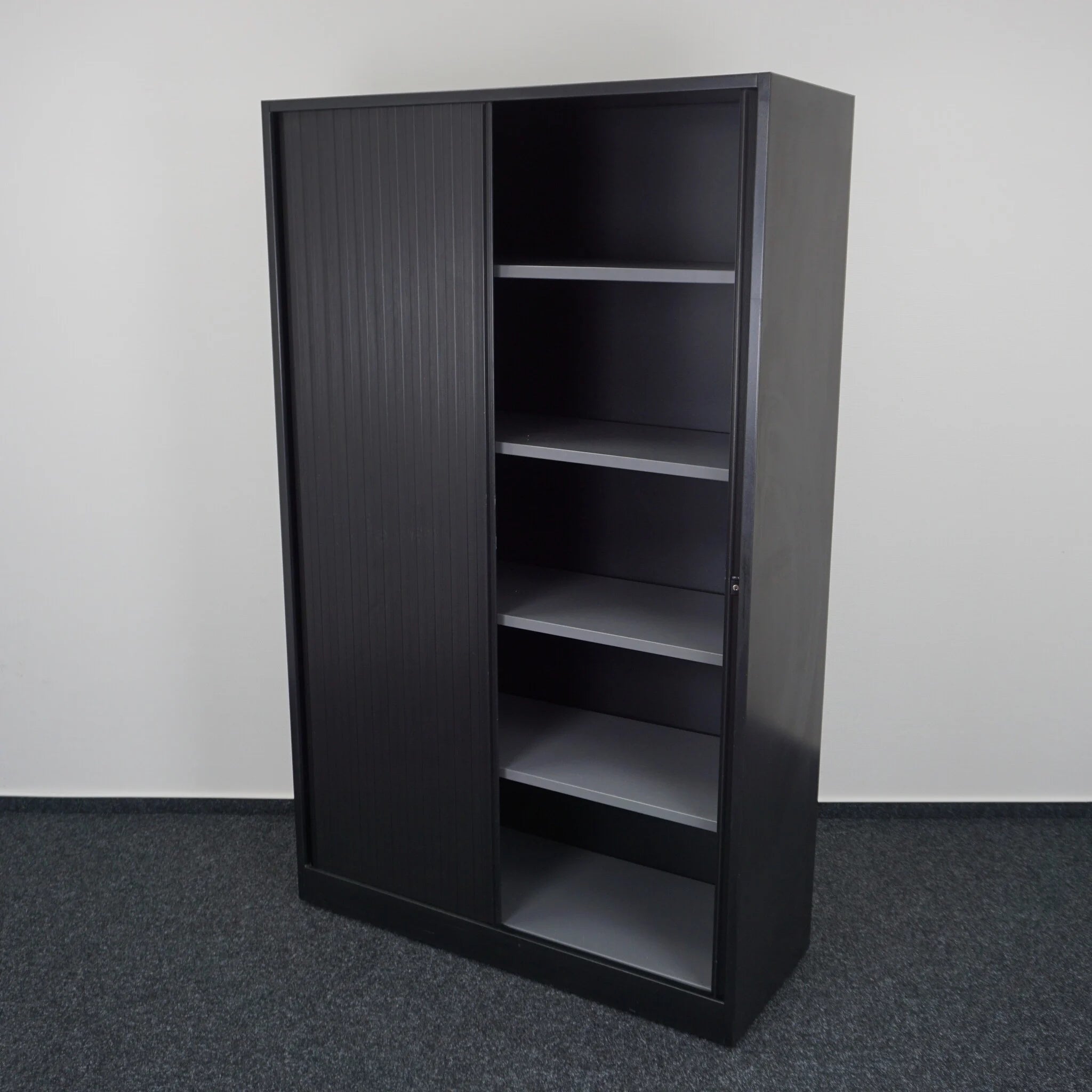Ahrend Aktenschrank | Rolladen | Schwarz | 195 x 120 x 45 cm | 5 OH Ahrend Aktenschrank | Rolladen | Schwarz | 195 x 120 x 45 cm | 5 OH
