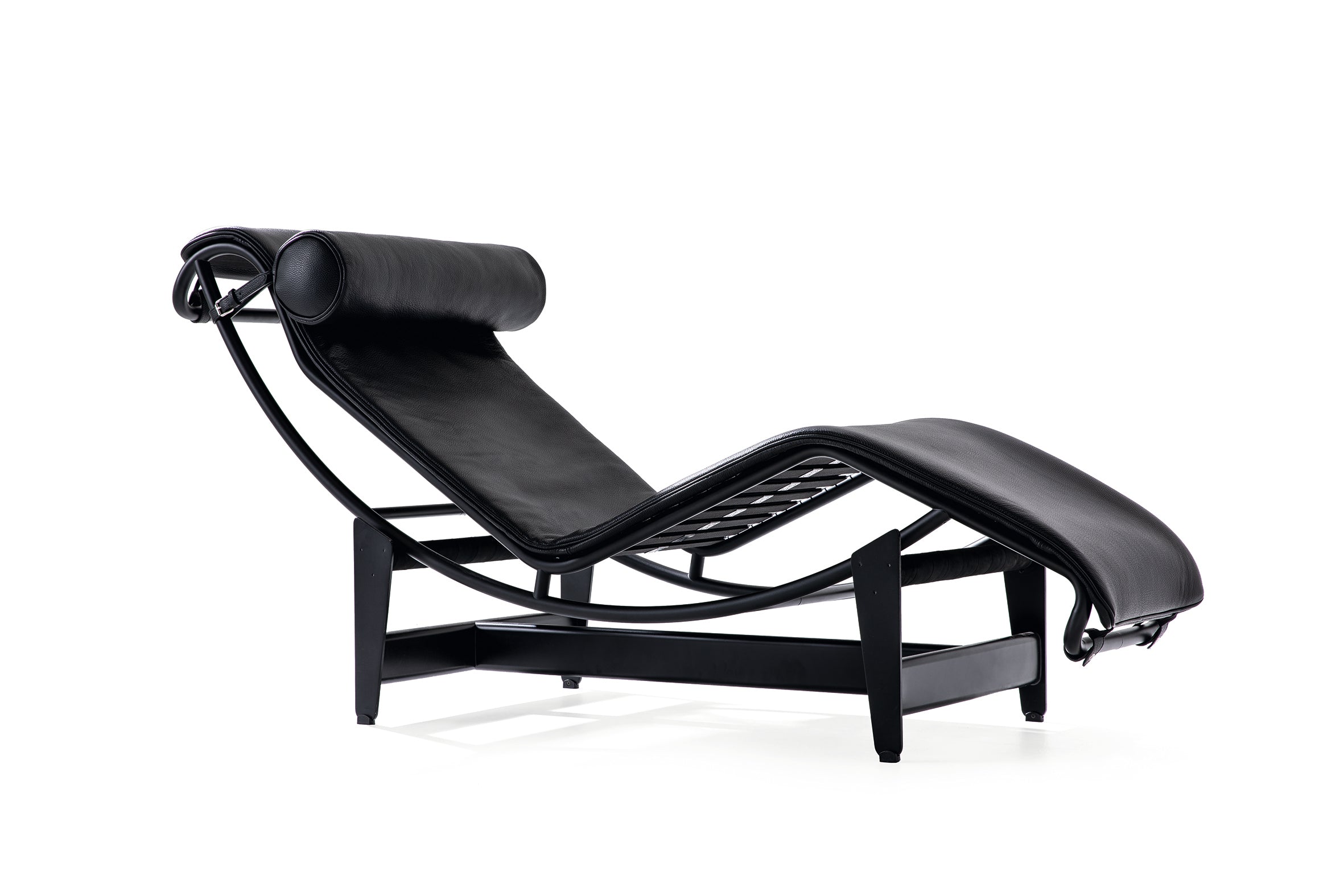 Cassina LC4 Chaise Longue à Réglage Continu Schwarz