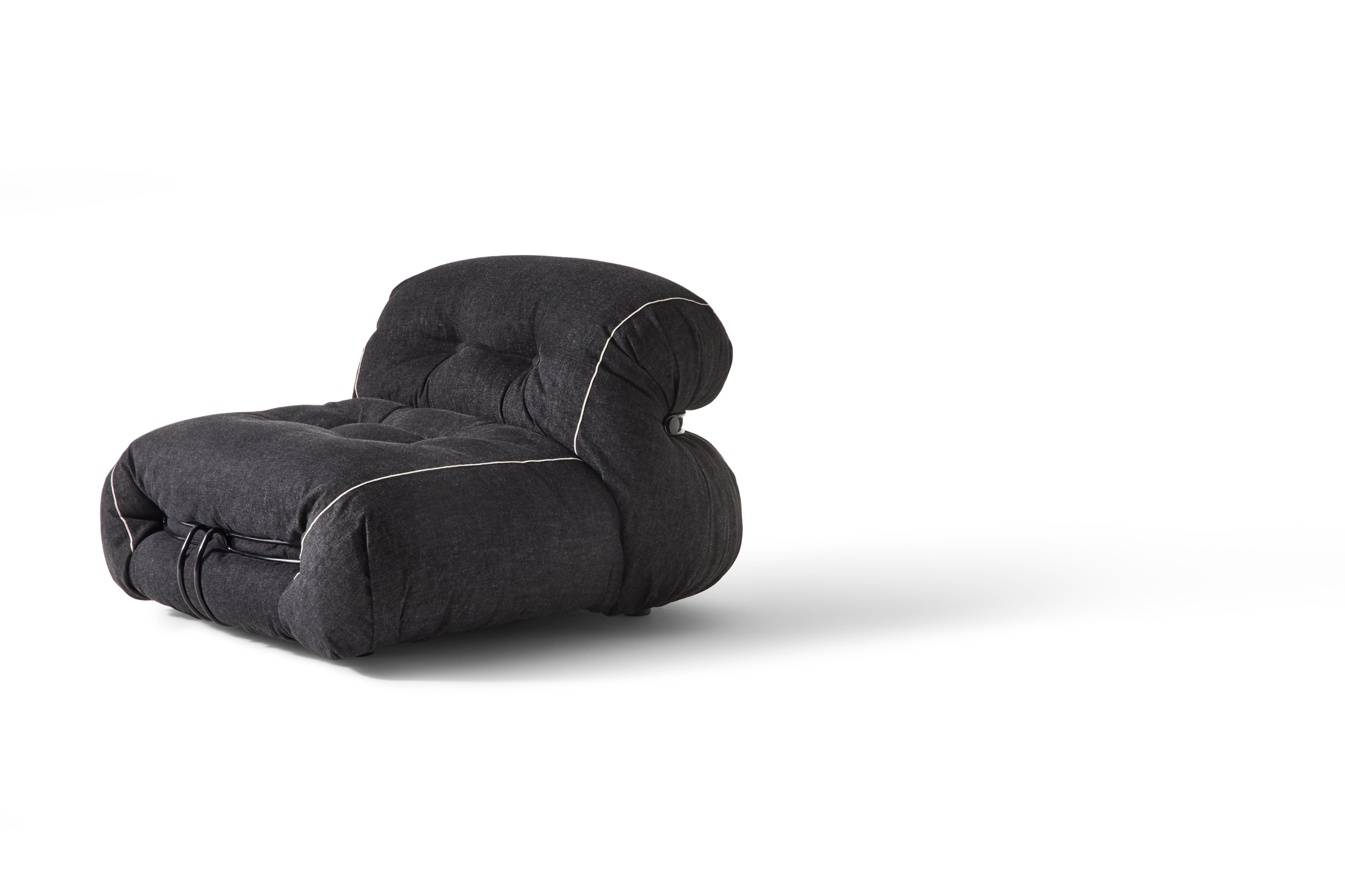 Cassina Soriana 944 Designer Sessel Schwarz