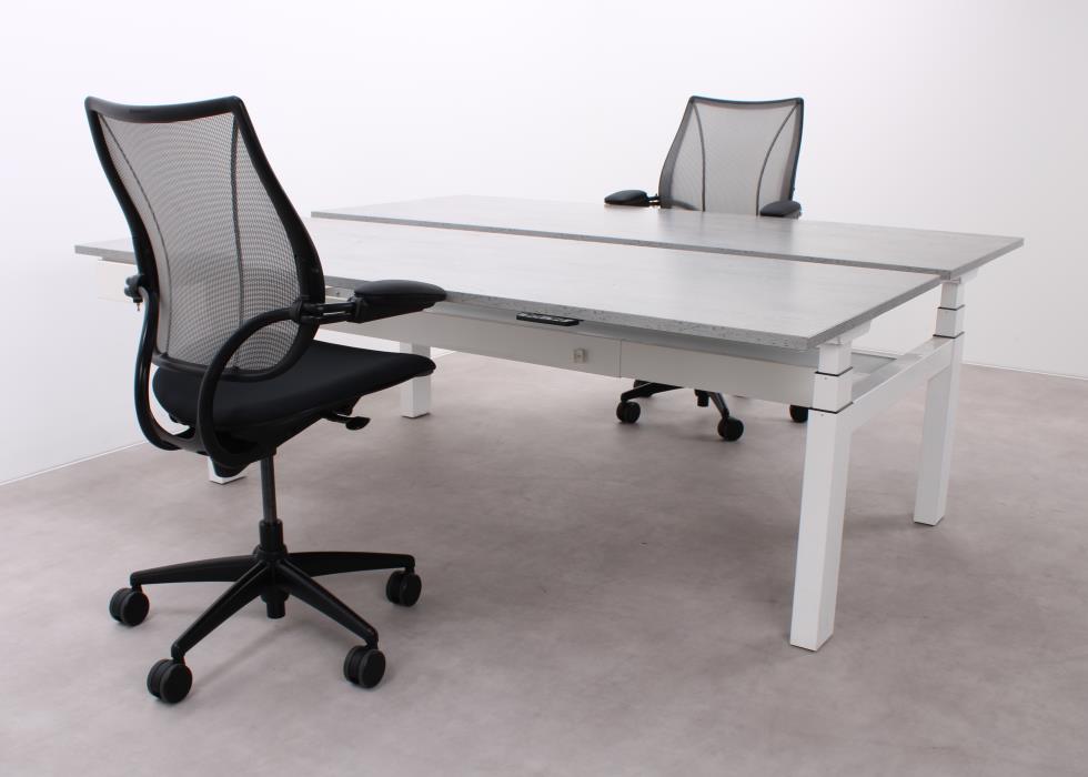 Projekt DUO Sitz-Steh-Schreibtisch | Elektrisch verstellbar