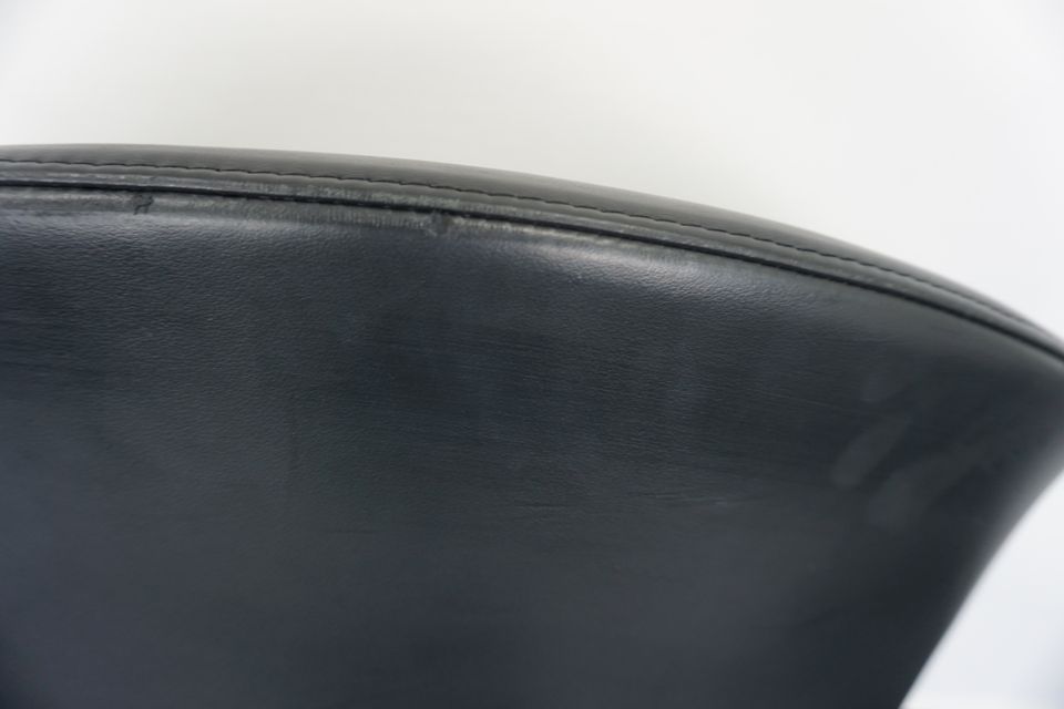 Arper Duna Design Sessel | Schwarz | Leder