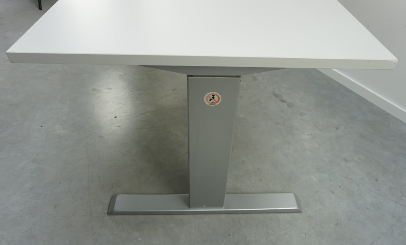 Actiforce Höhenverstellbarer Schreibtisch | Mit Kurbel | 160 x 80 cm