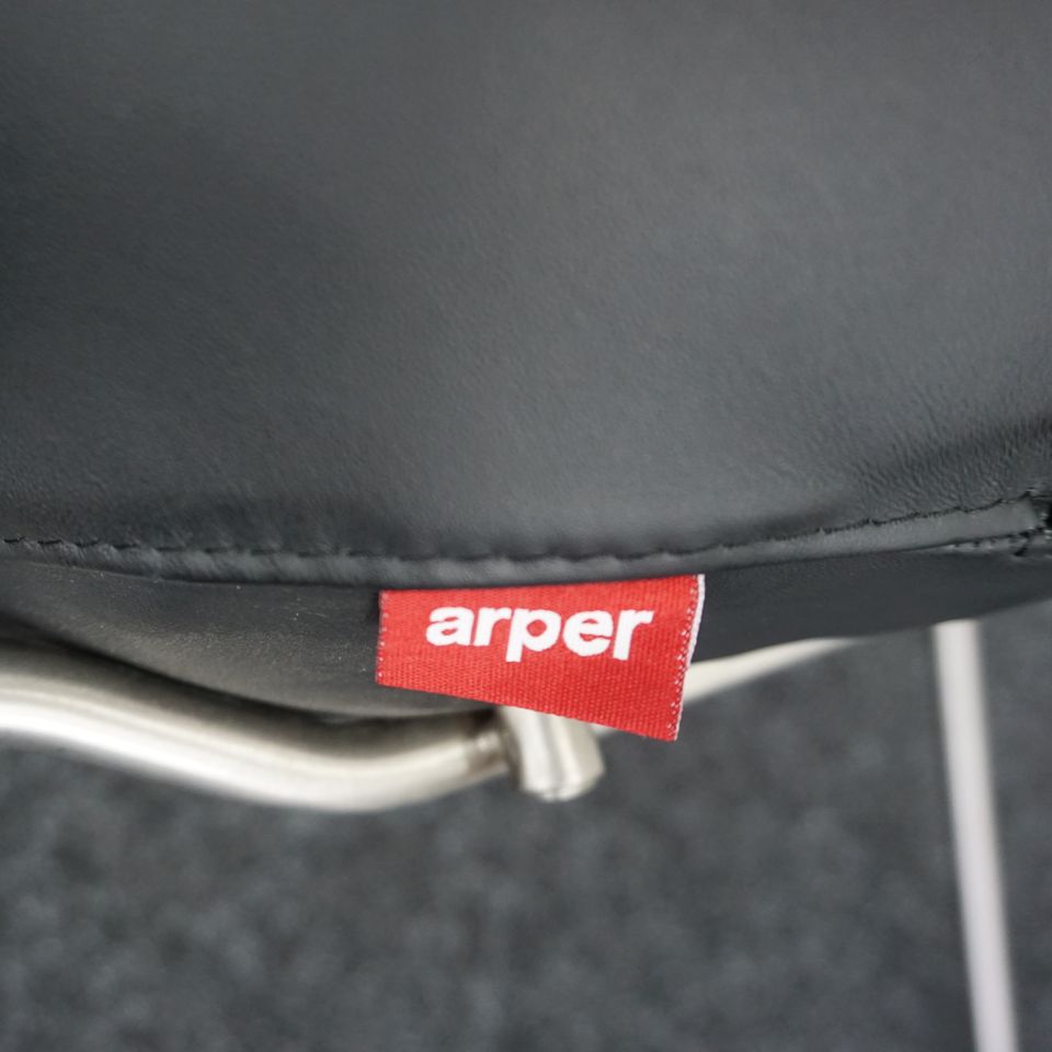 Arper Duna Design Sessel | Schwarz | Leder