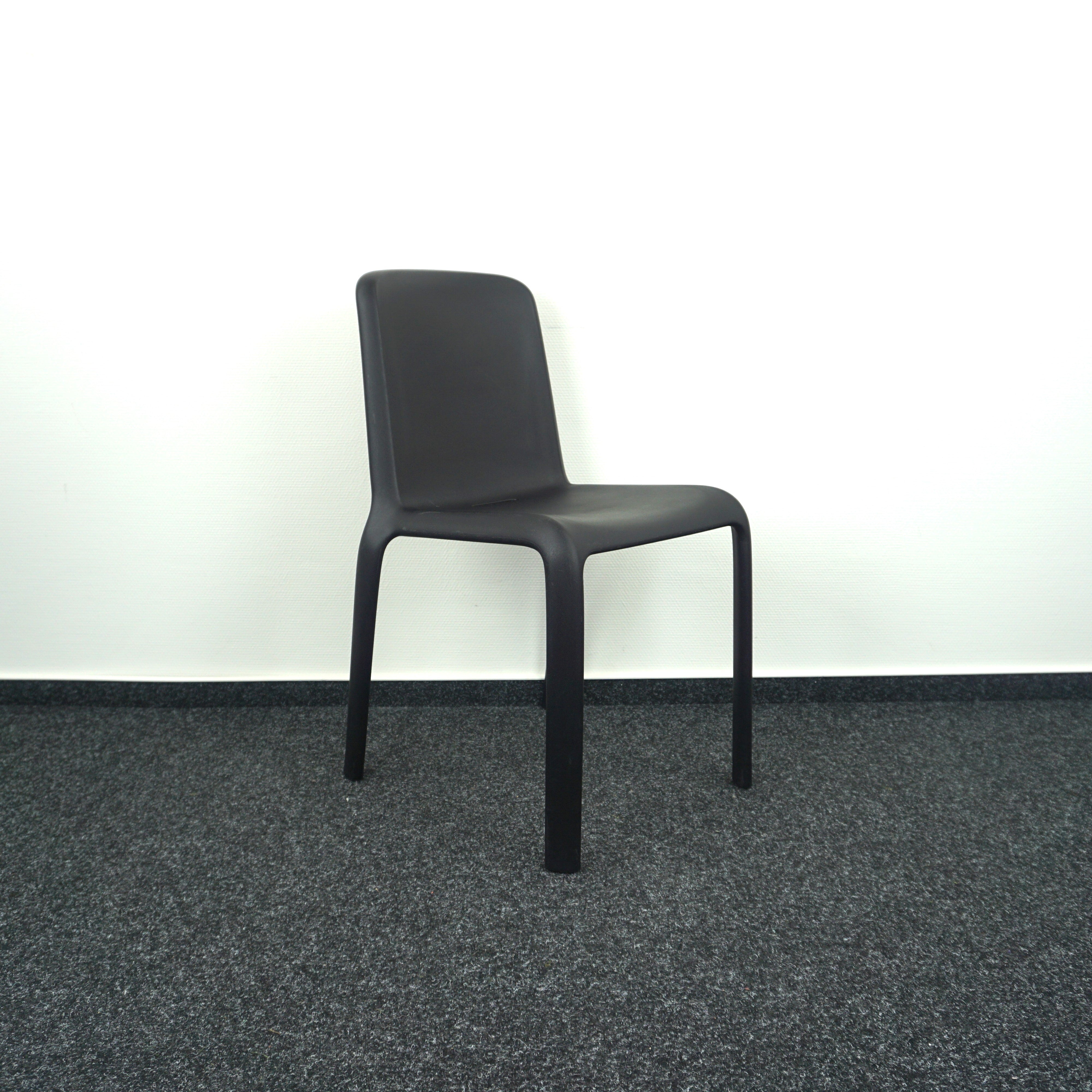 Pedrali Snow 300 Kantinenstuhl | Kunststoff | Schwarz