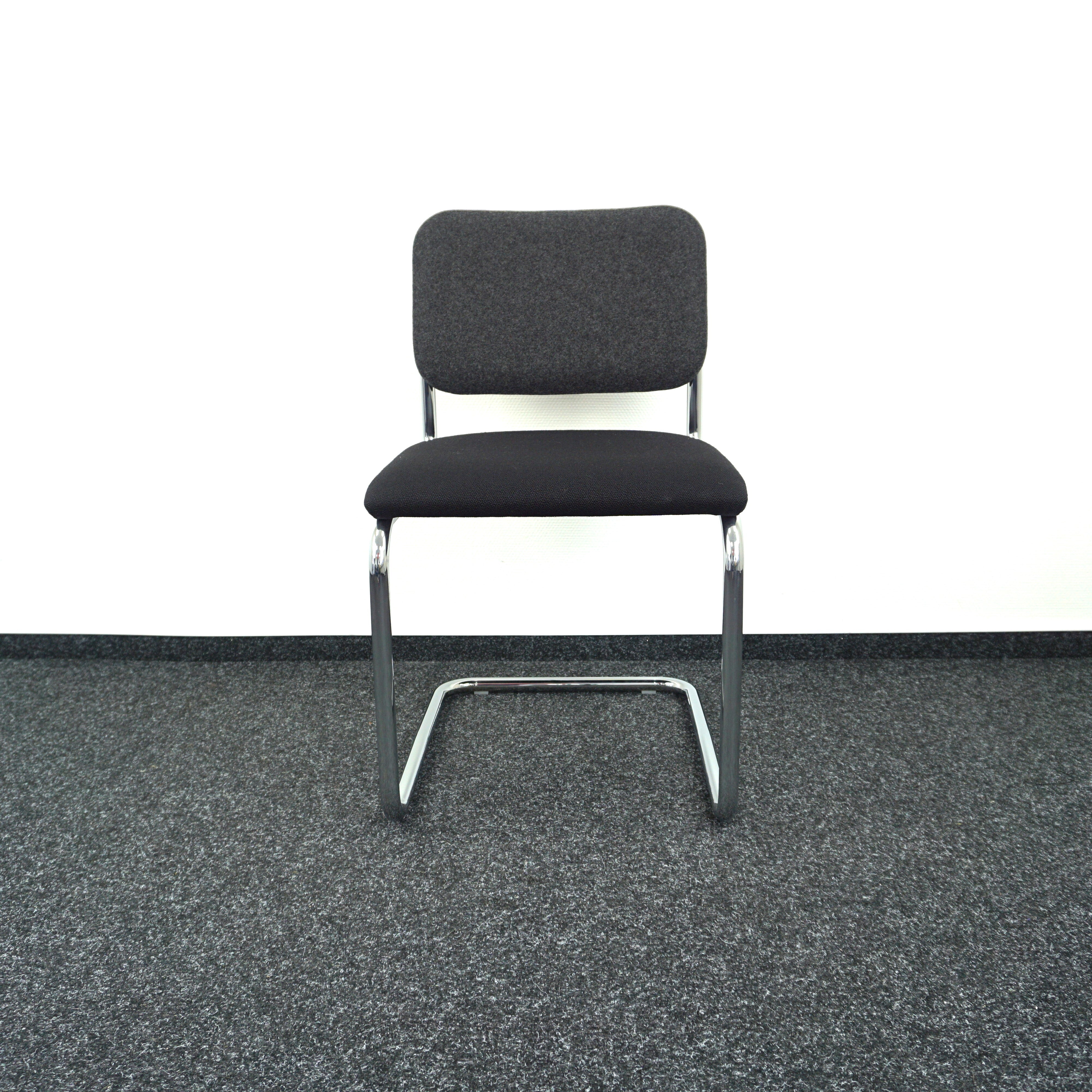 Knoll Cesca Designstuhl Grau