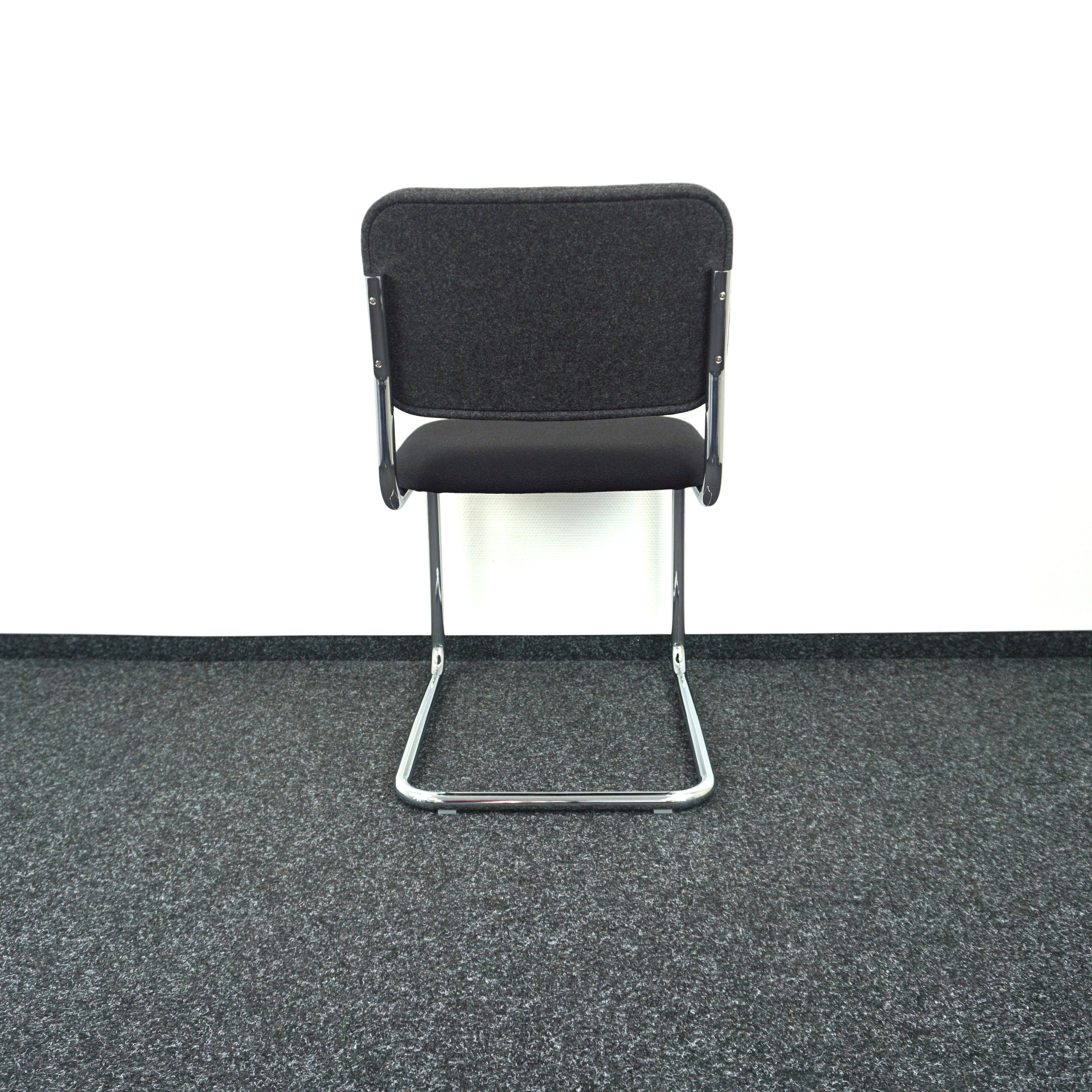 Knoll Cesca Designstuhl Grau