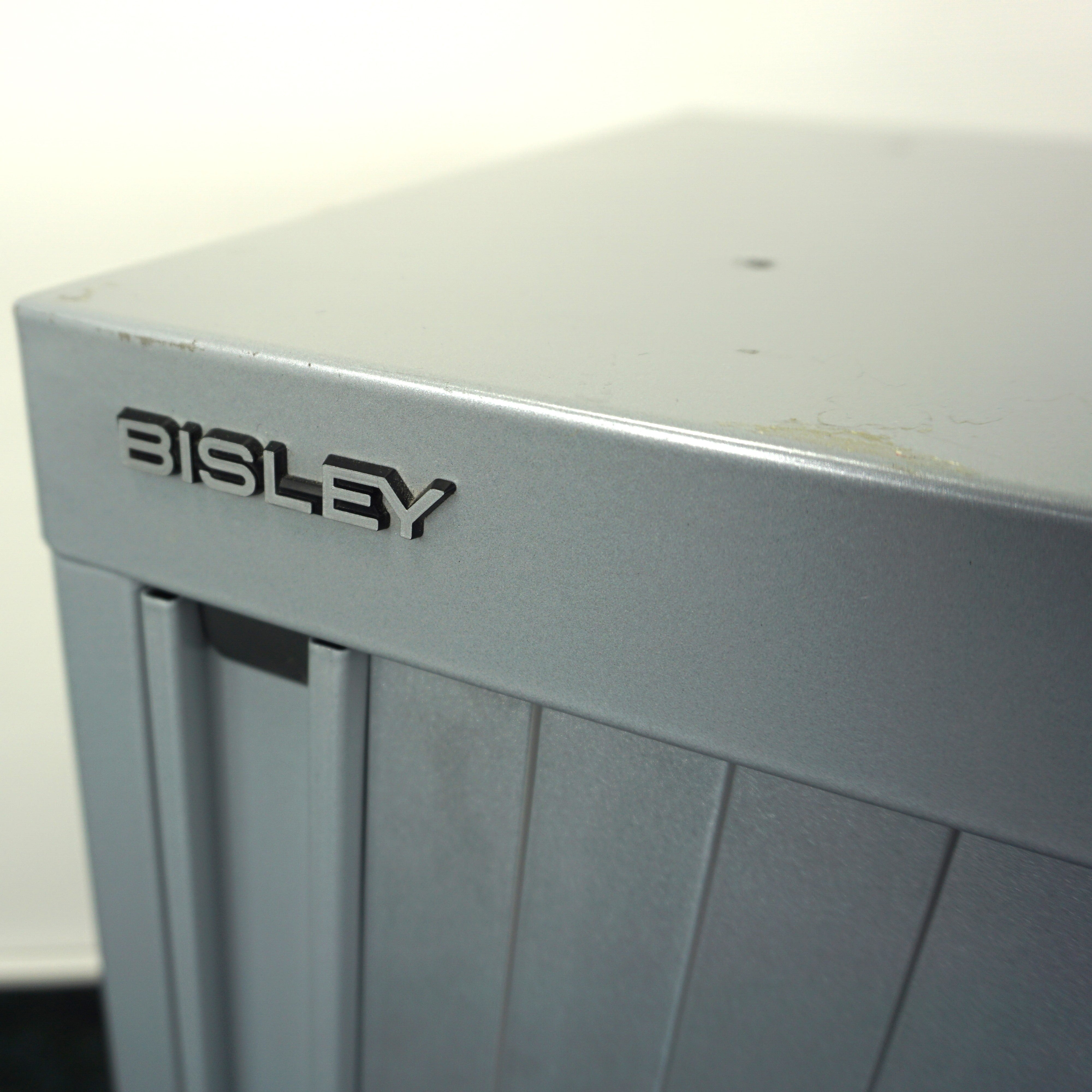 Bisley Jalousienschrank