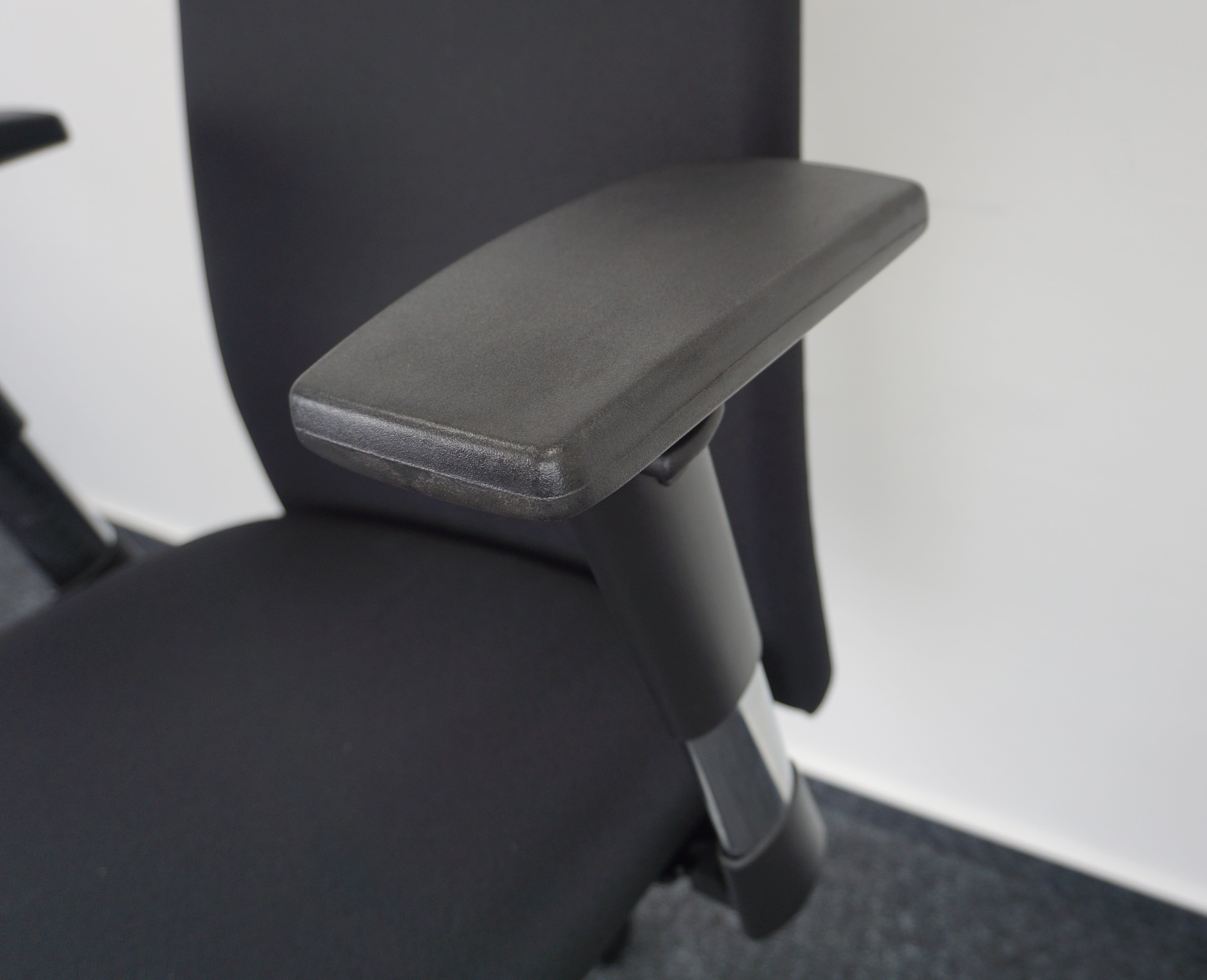 Ergonomischer Bürostuhl Armlehne