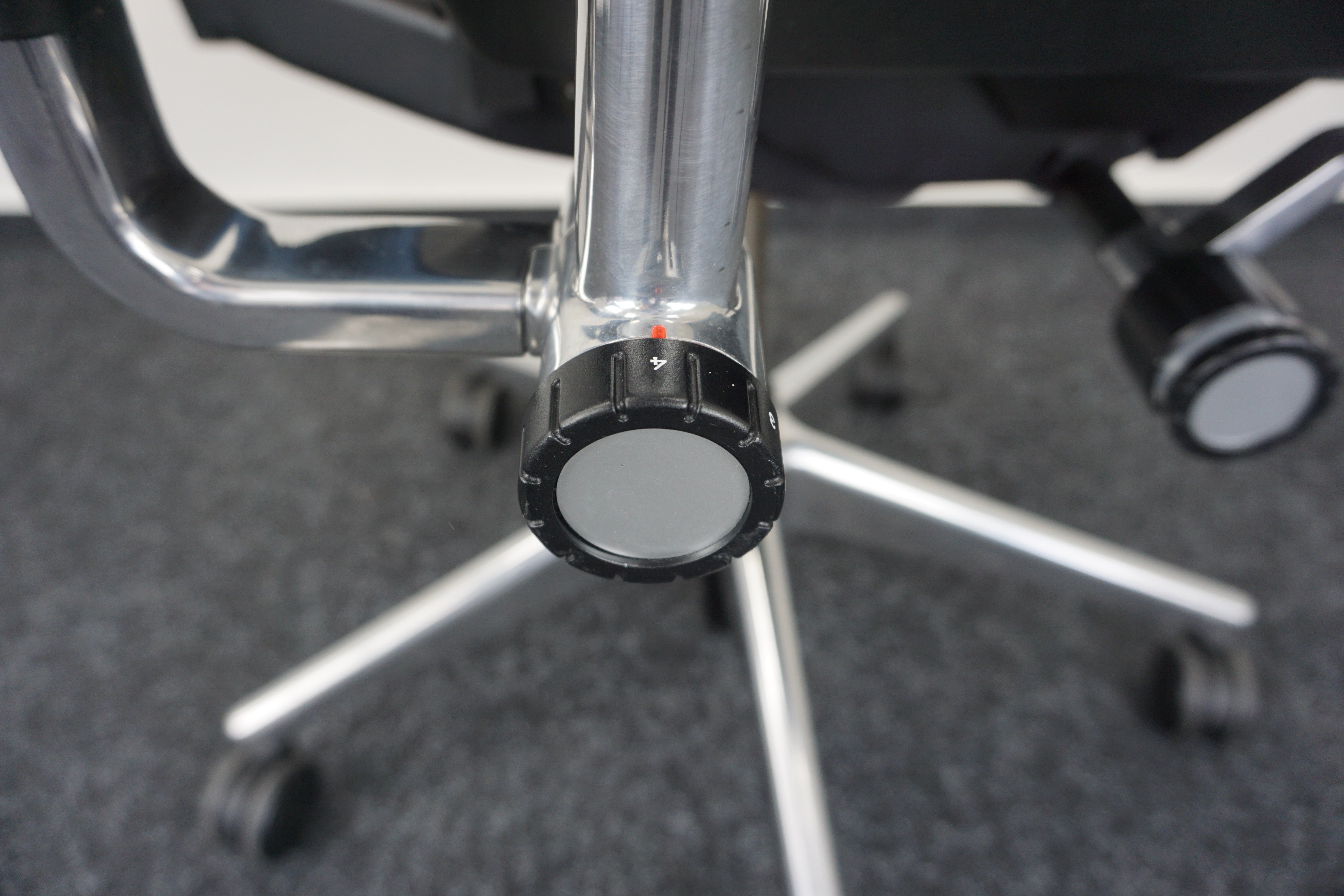 Steelcase Please Bürodrehstuhl Verstelloptionen