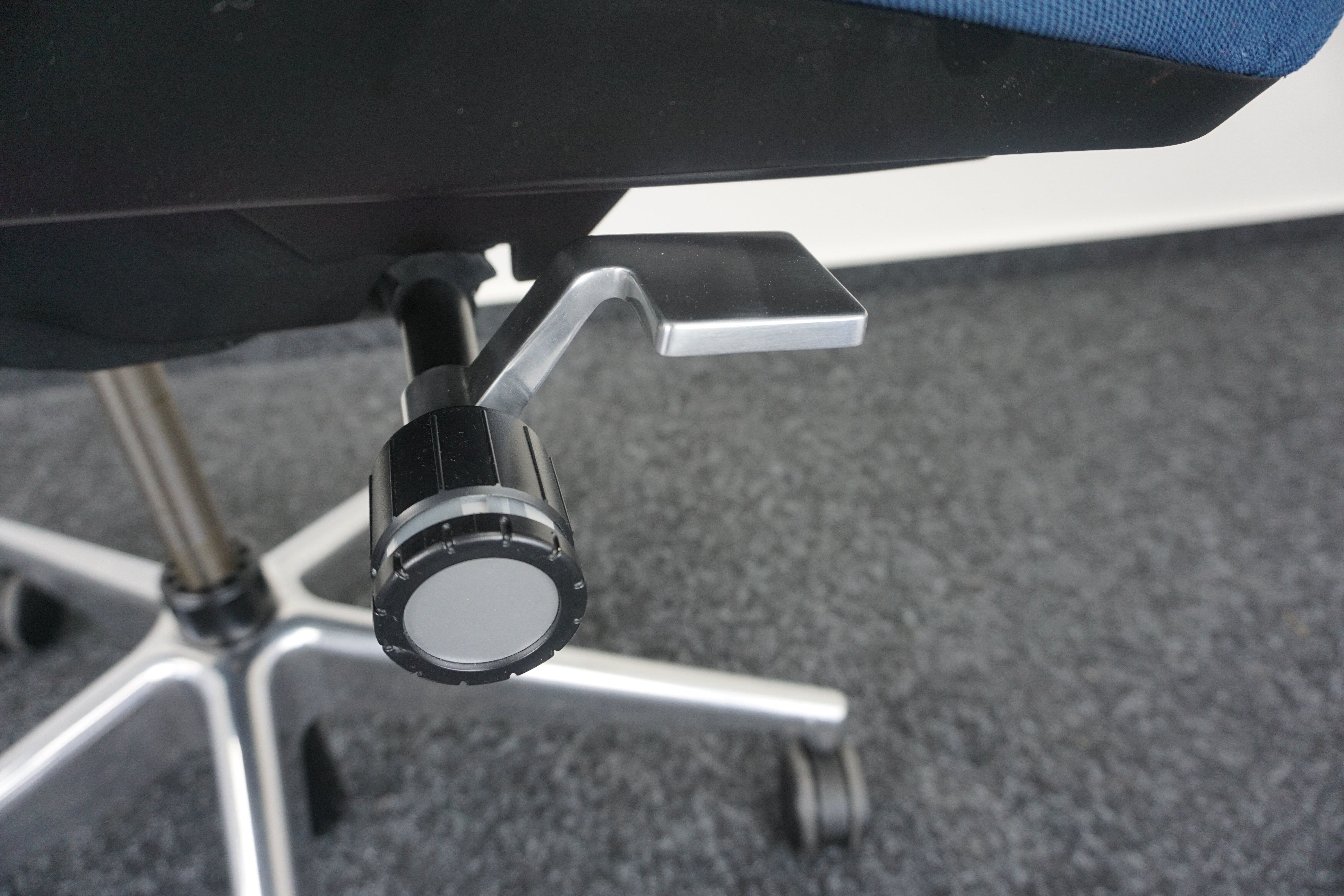 Steelcase Please Bürodrehstuhl Einstellungsmöglichkeiten