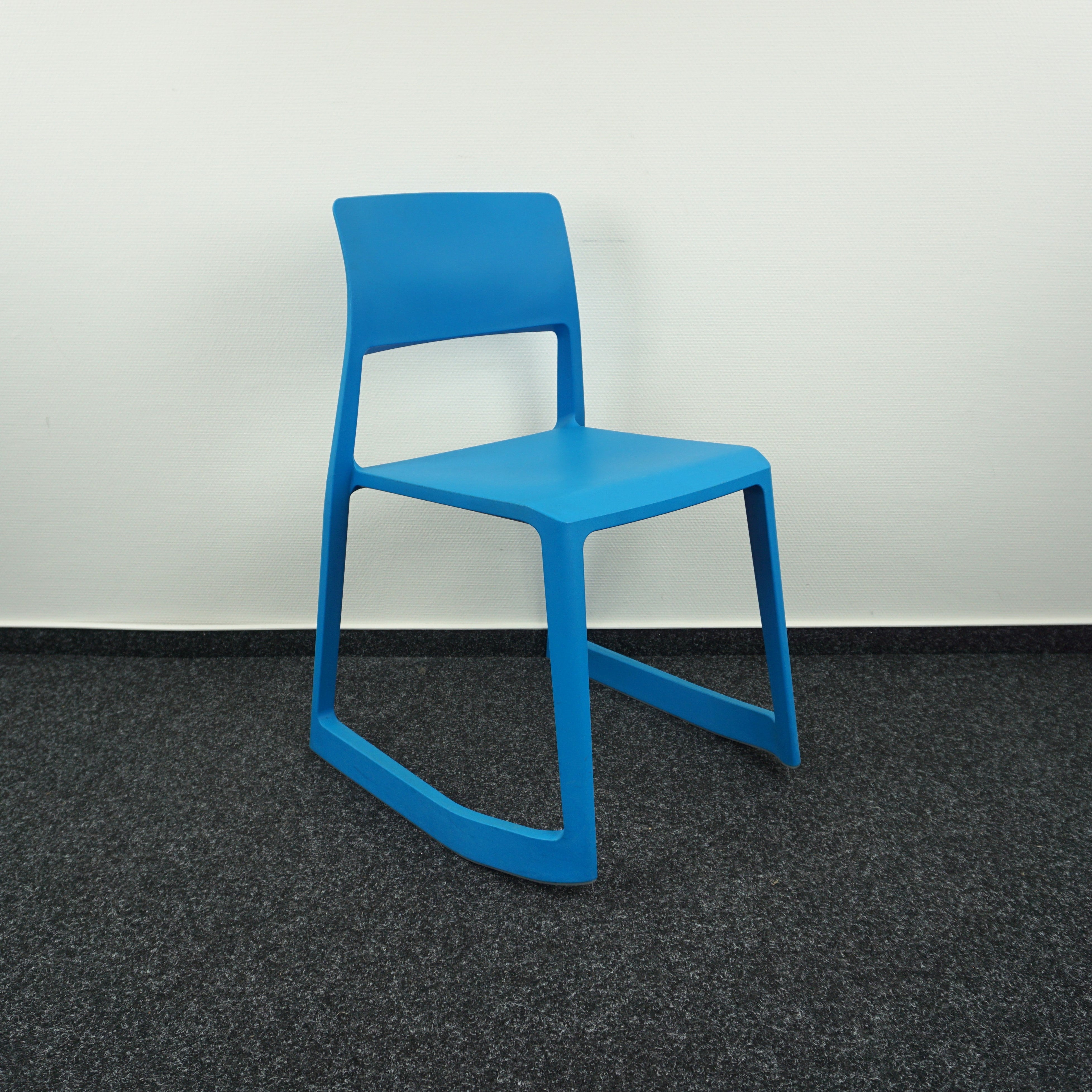 Vitra Tip Ton Designer Stuhl Gletscherblau