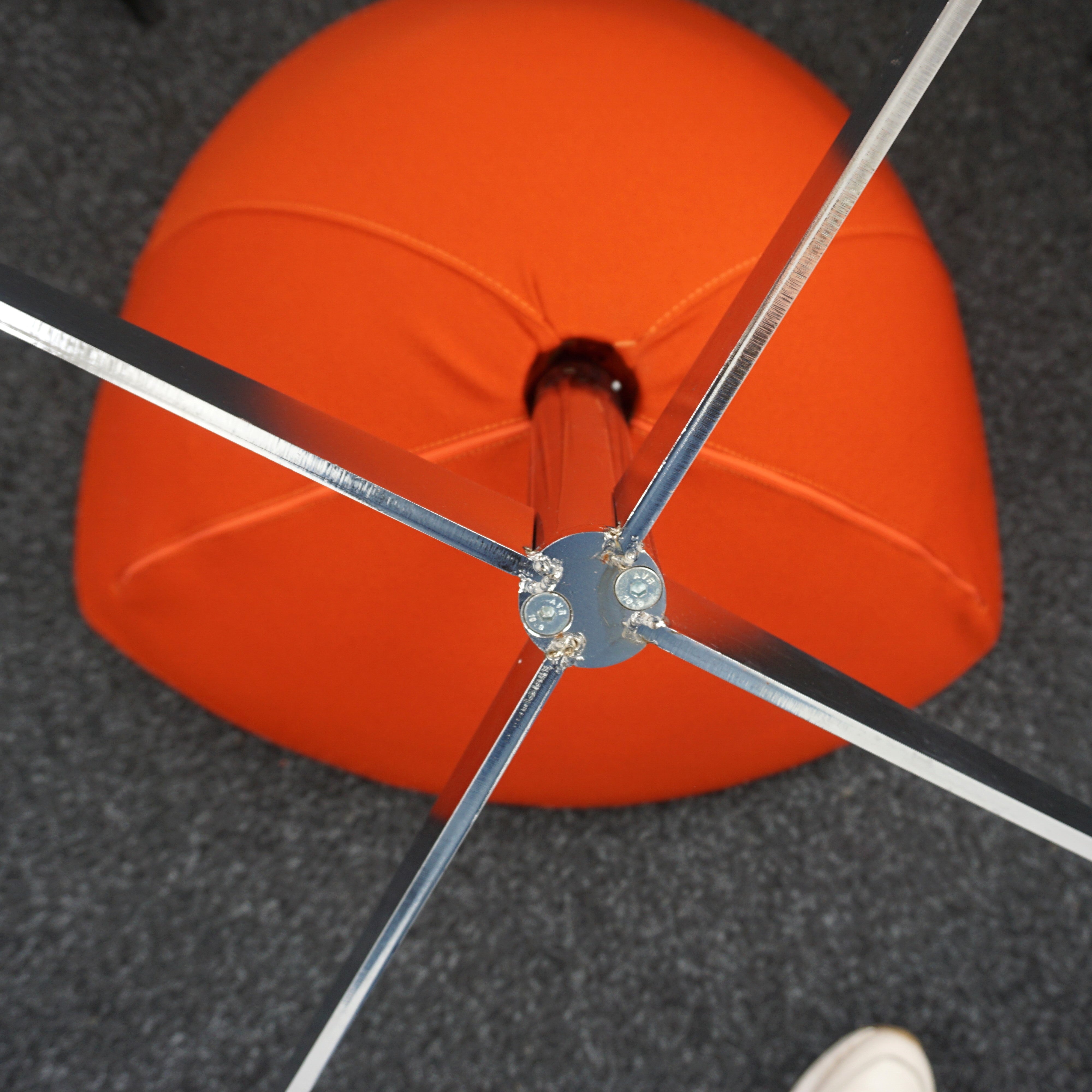 Benjo Design Sessel Rot