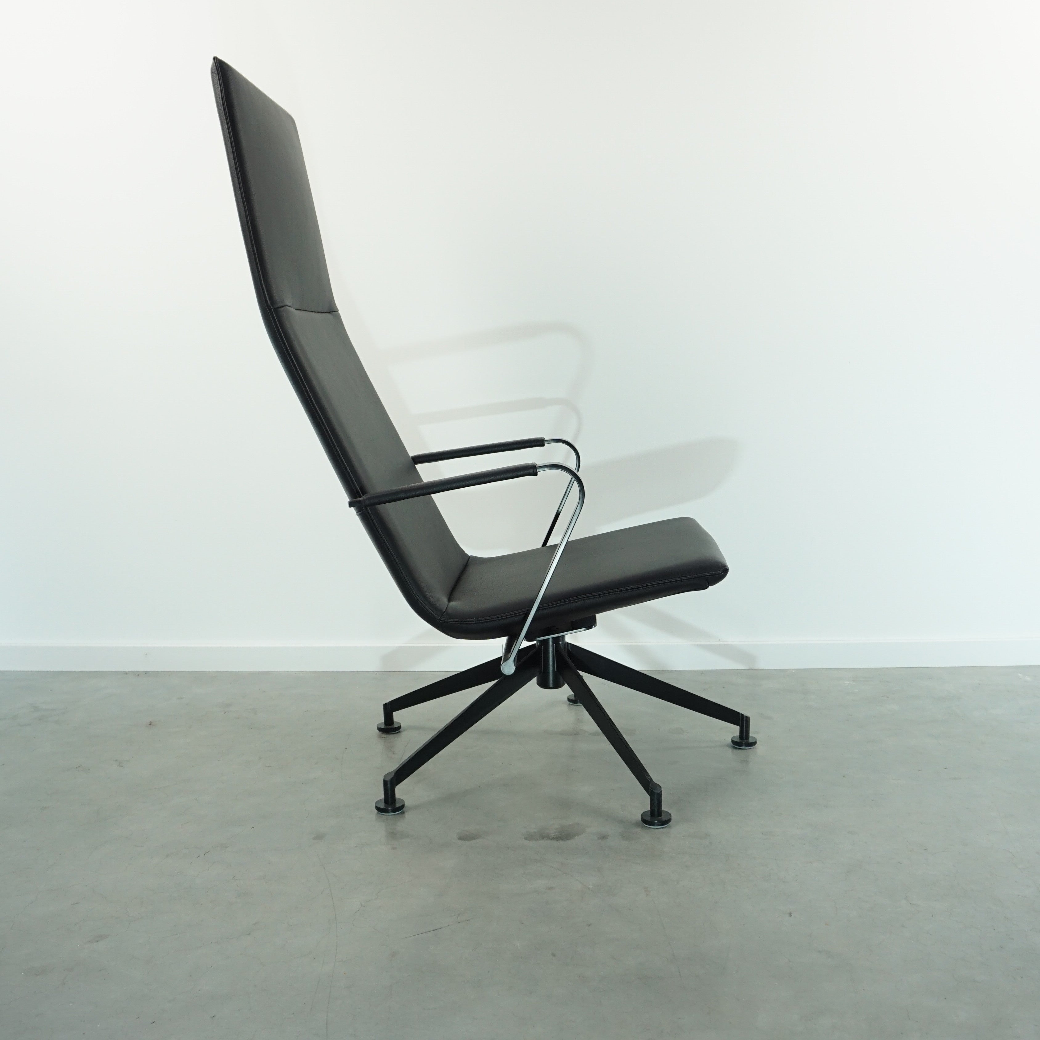 Girsberger Jack Lounge Sessel | Leder | Schwarz