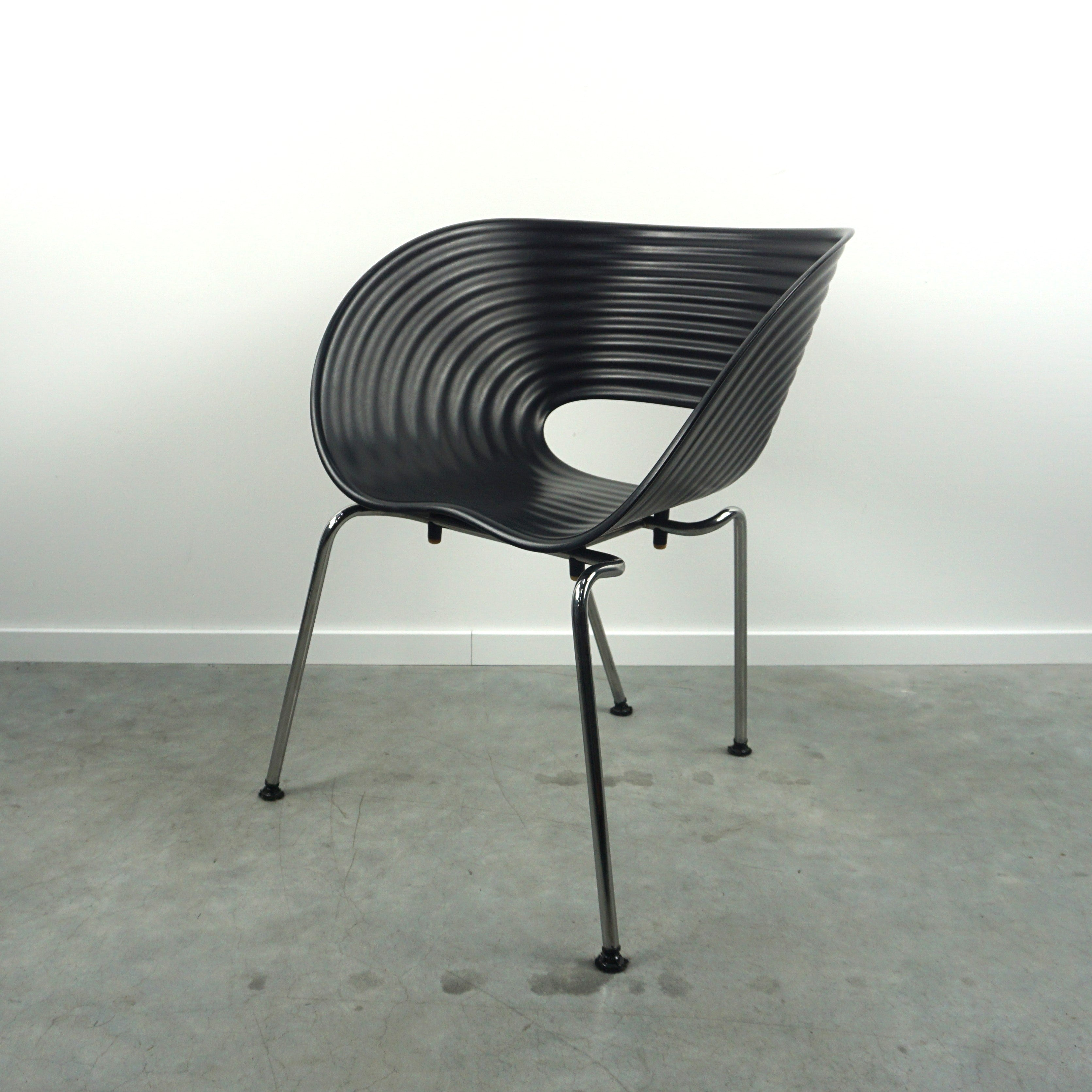 Vitra Tom Vac Chair | Schwarz