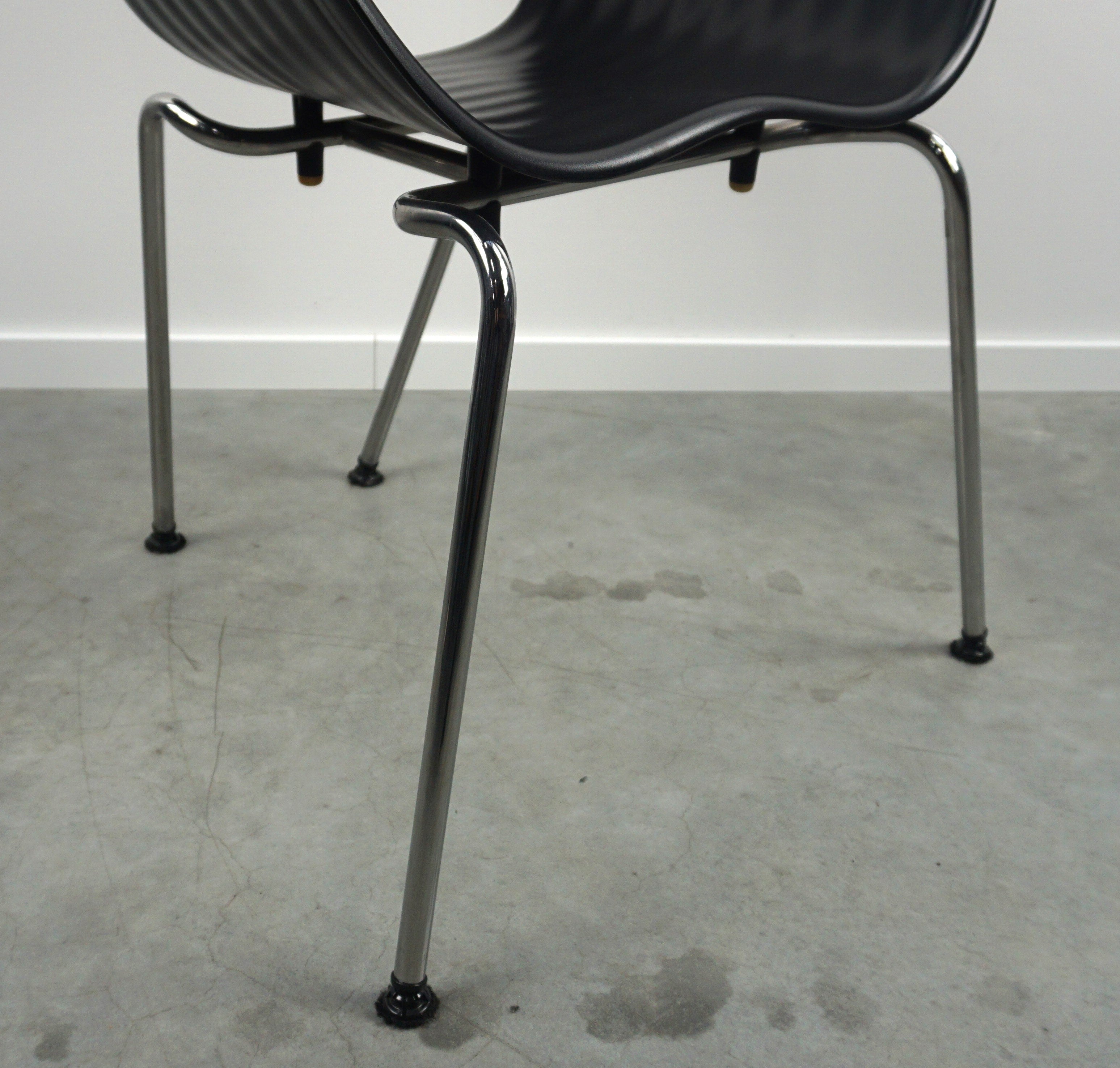 Vitra Tom Vac Chair | Schwarz