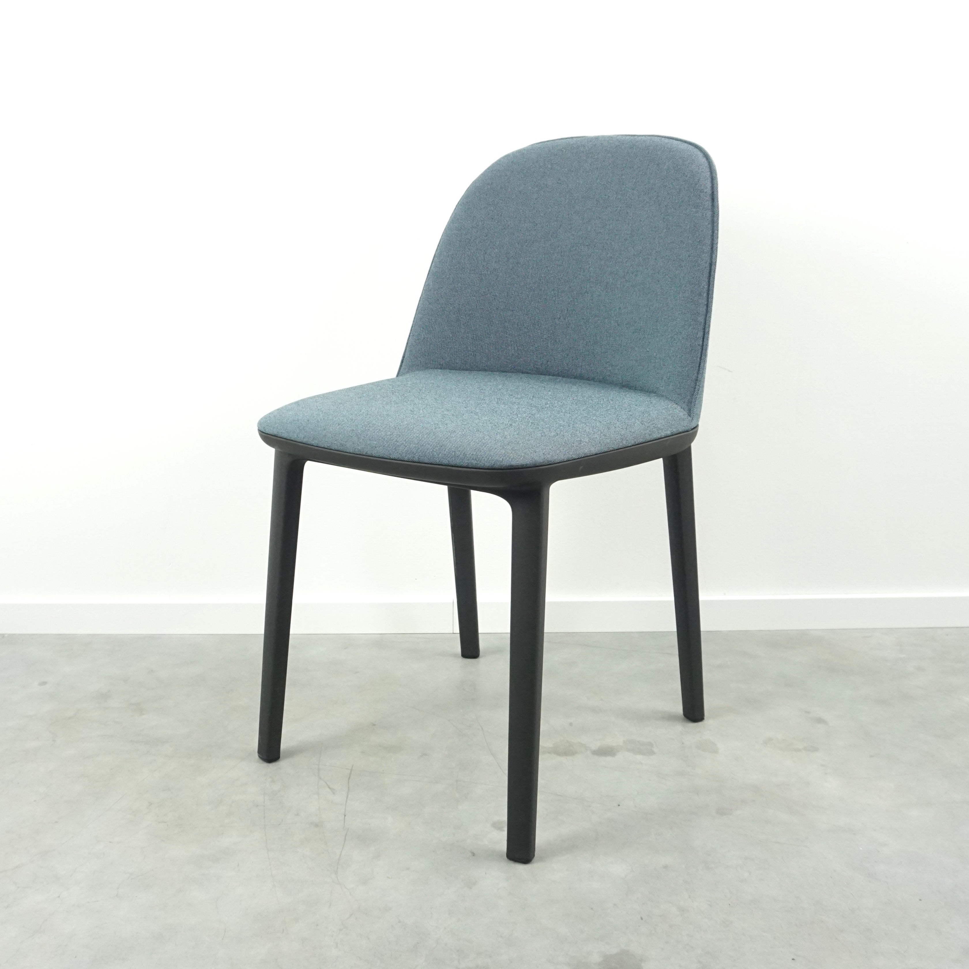 Vitra Softshell Side Chair Designstuhl | Blau | Schwarz