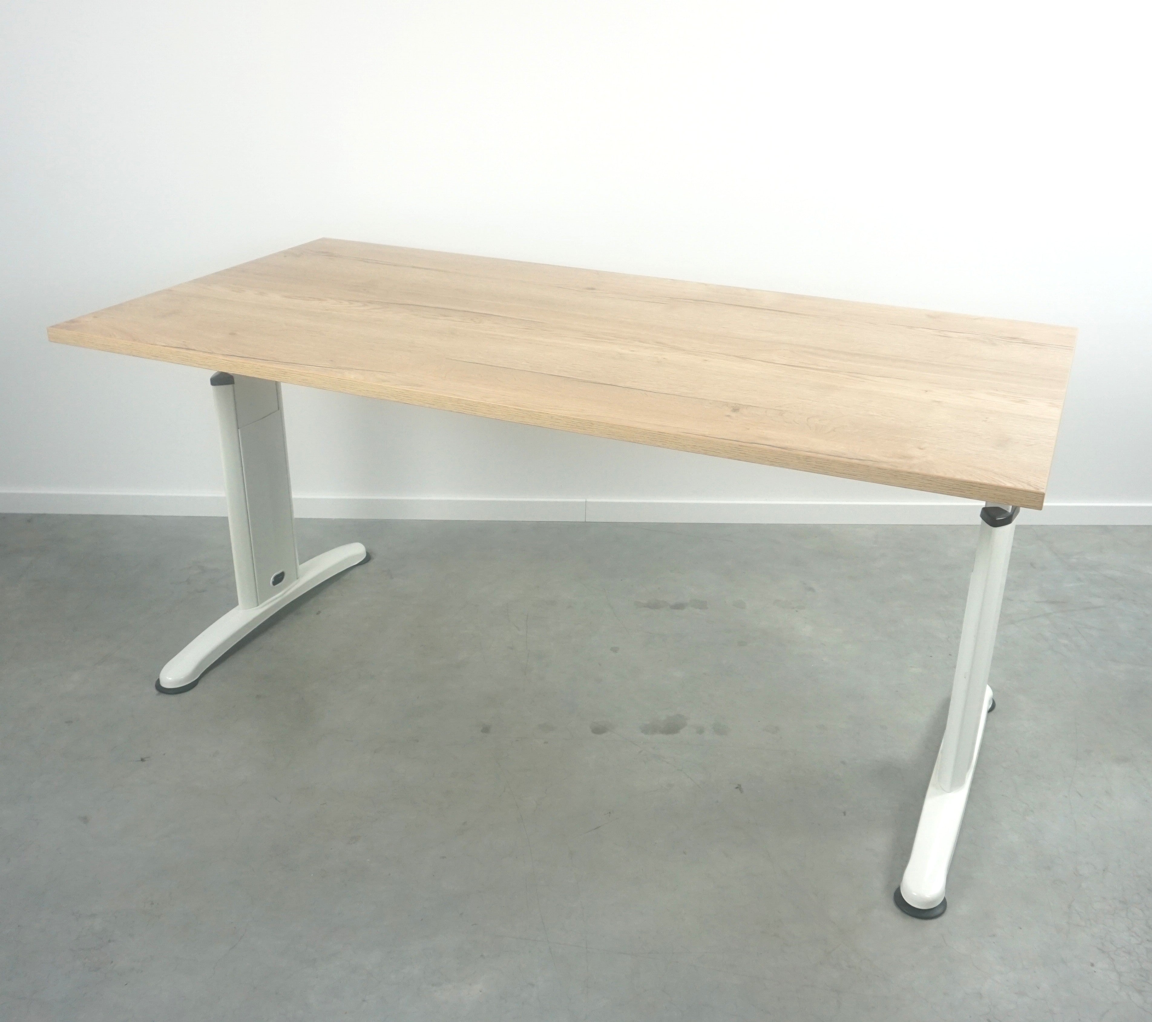 Höhenverstellbarer Schreibtisch | 160 x 80 cm
