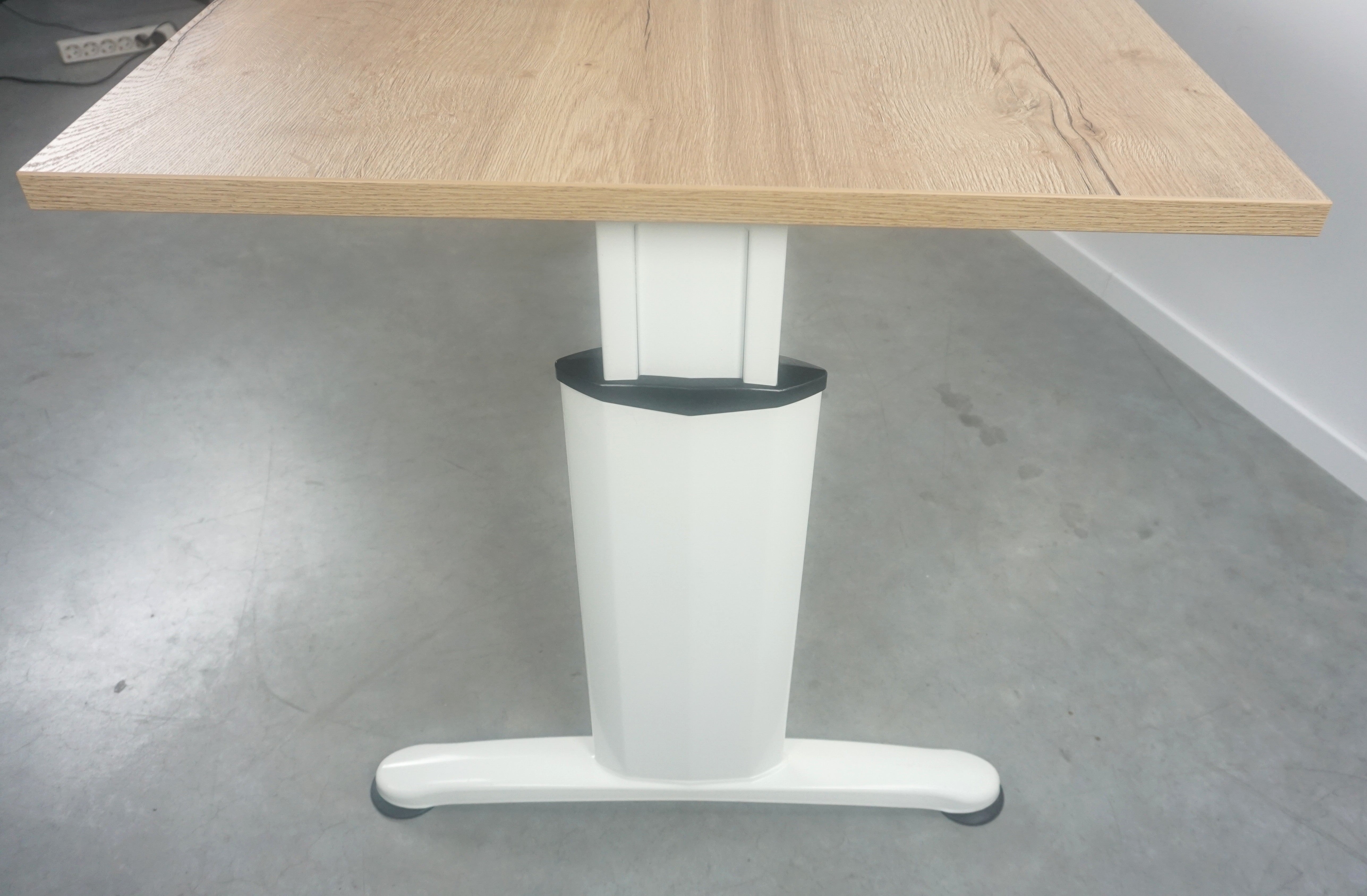 Höhenverstellbarer Schreibtisch | 160 x 80 cm