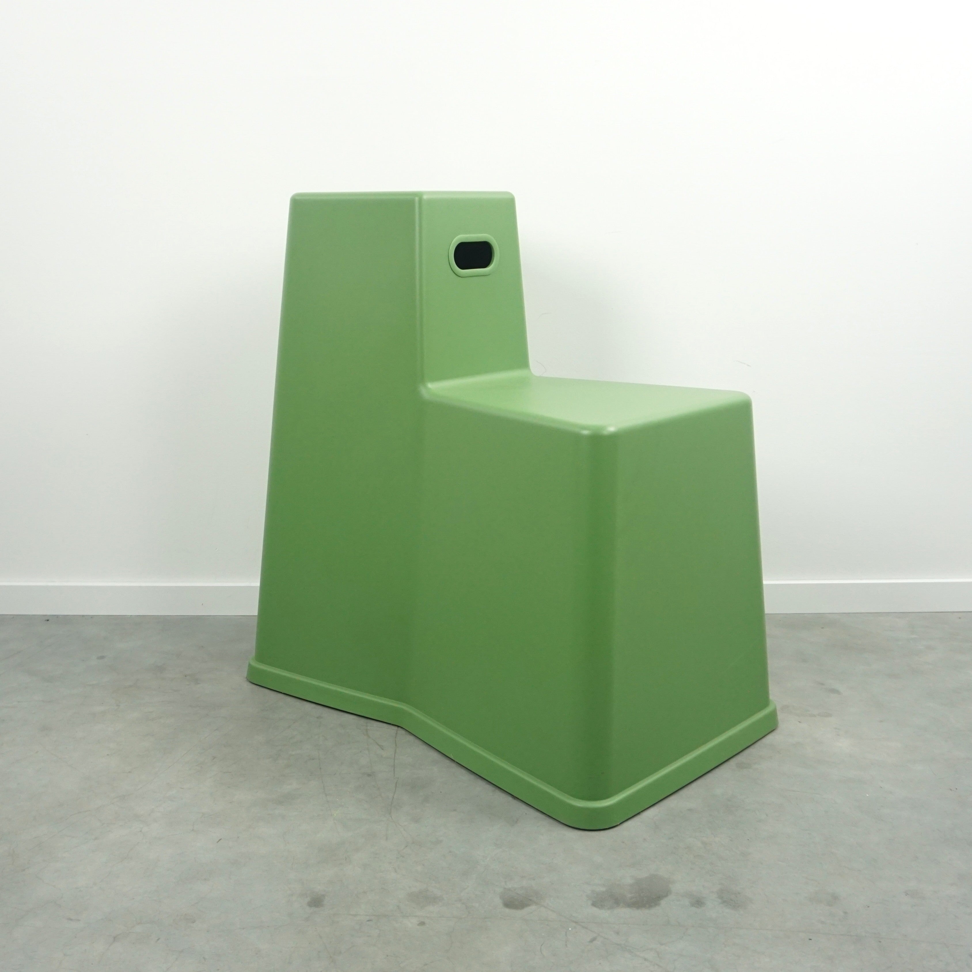Vitra Stool-Tool Design Sitzhocker | Grün