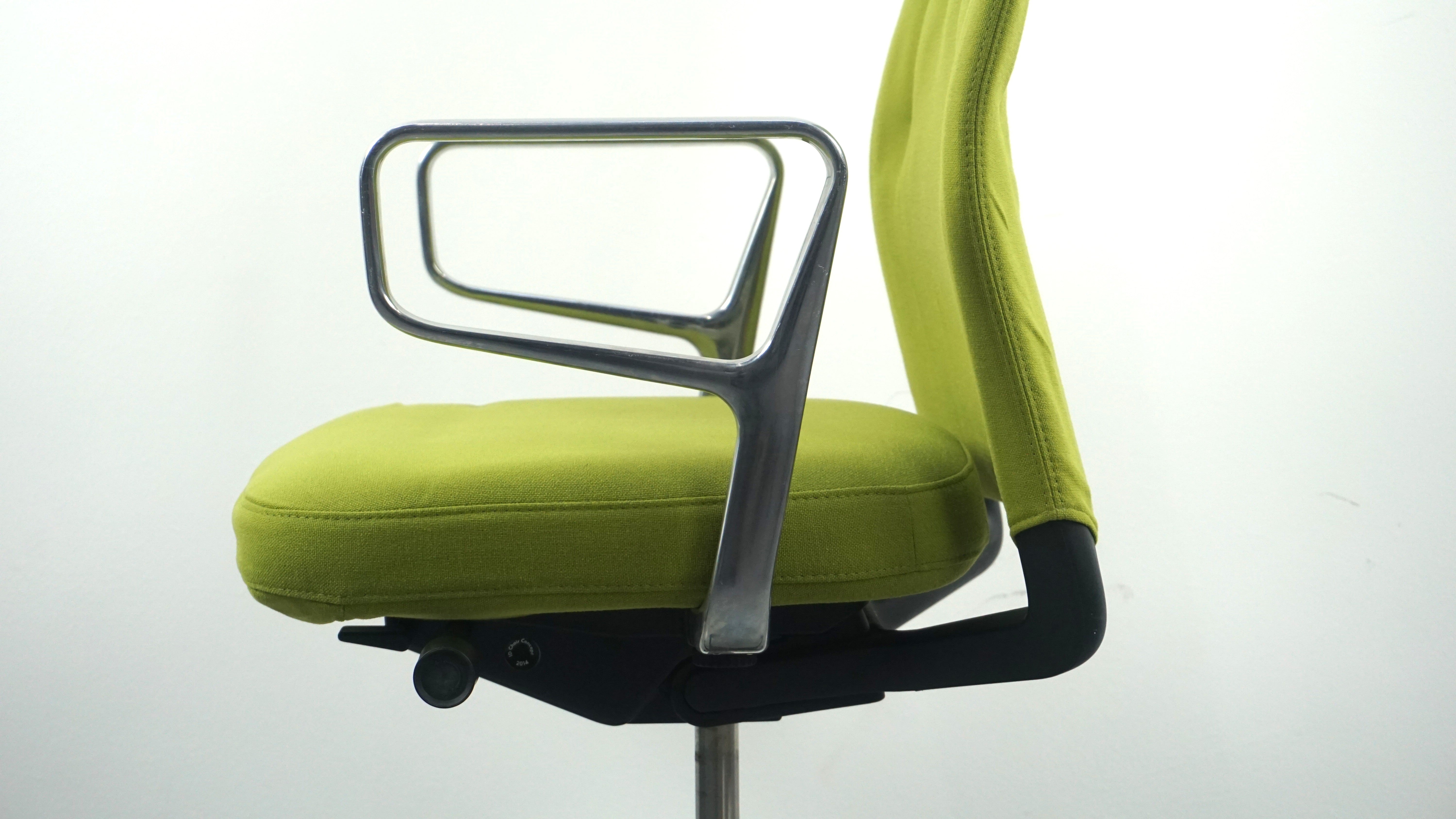 Vitra ID Trim Bürodrehstuhl | Grün