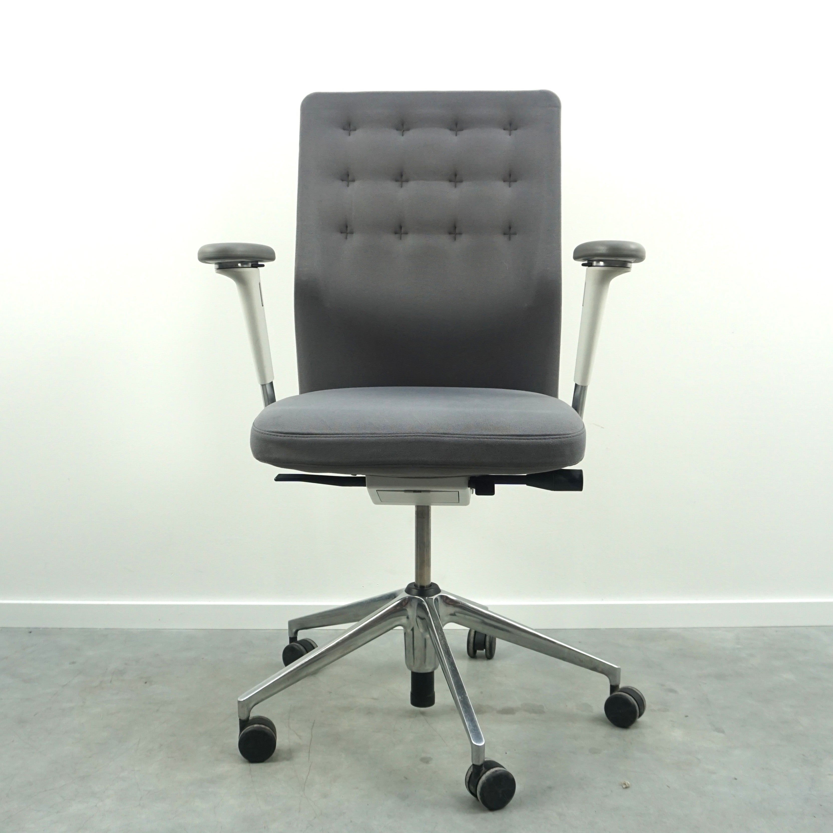 Vitra ID Trim Bürodrehstuhl | Grau