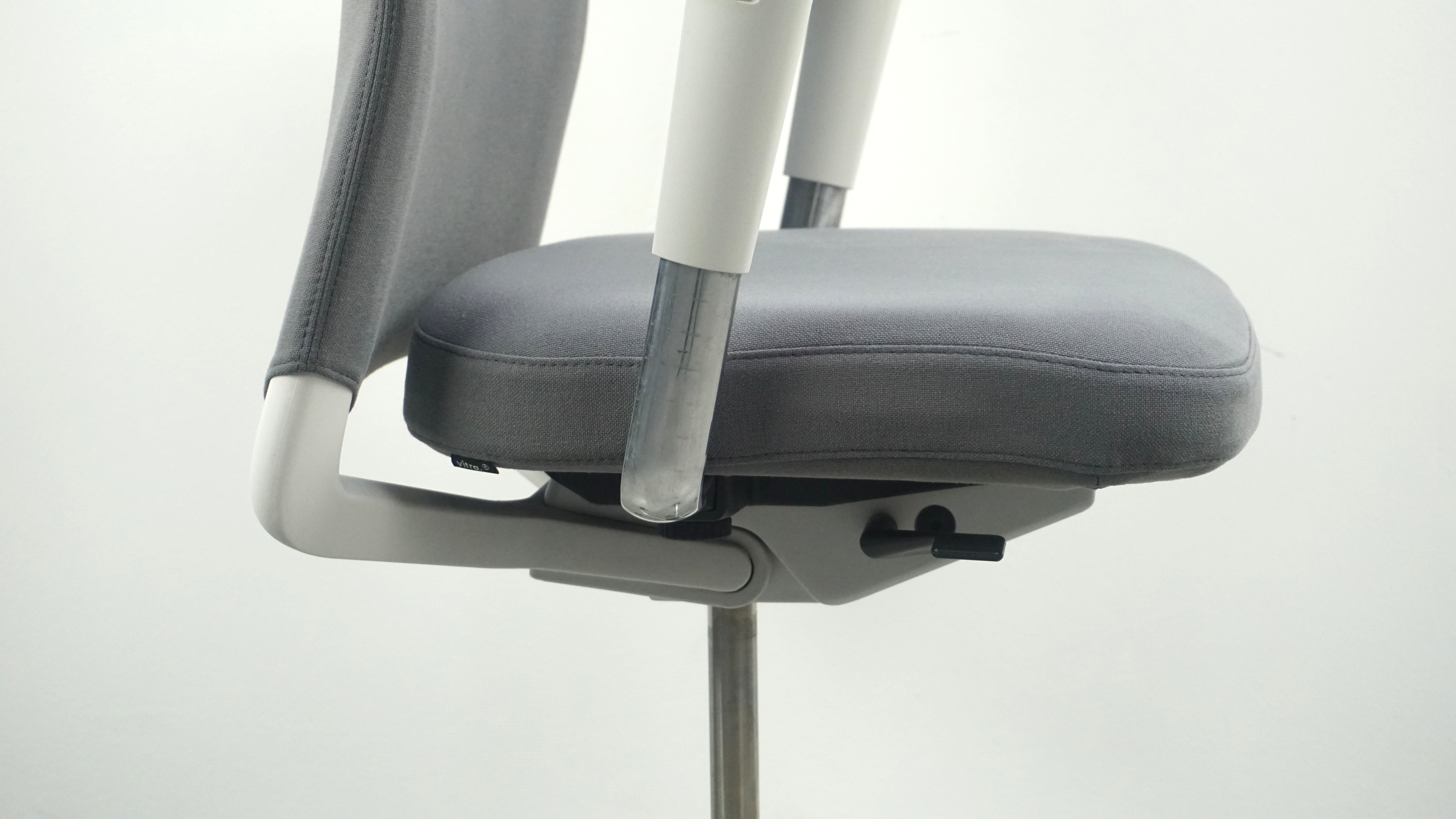 Vitra ID Trim Bürodrehstuhl | Grau