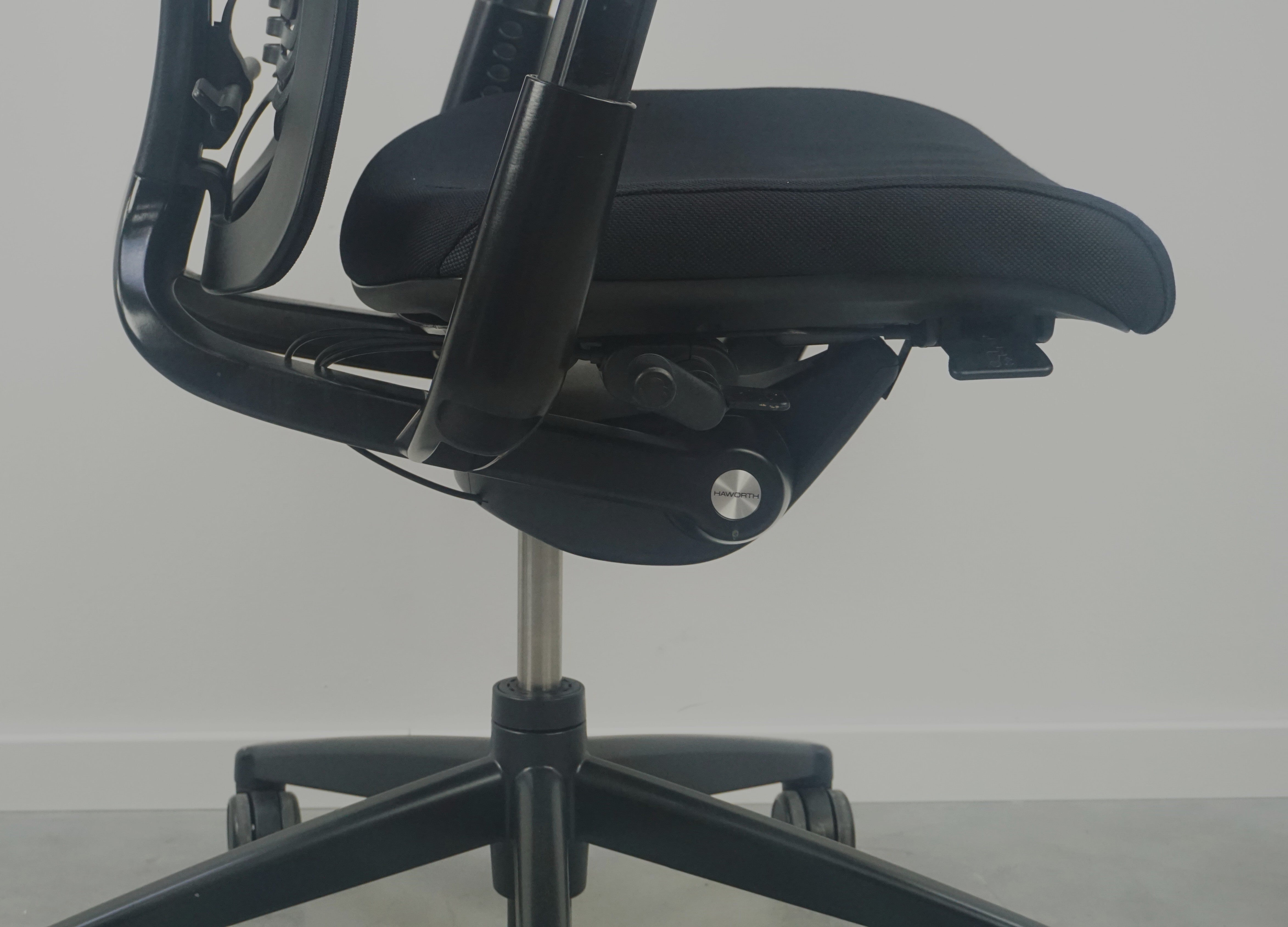 Haworth Comforto 89 Zody Bürodrehstuhl | Schwarz