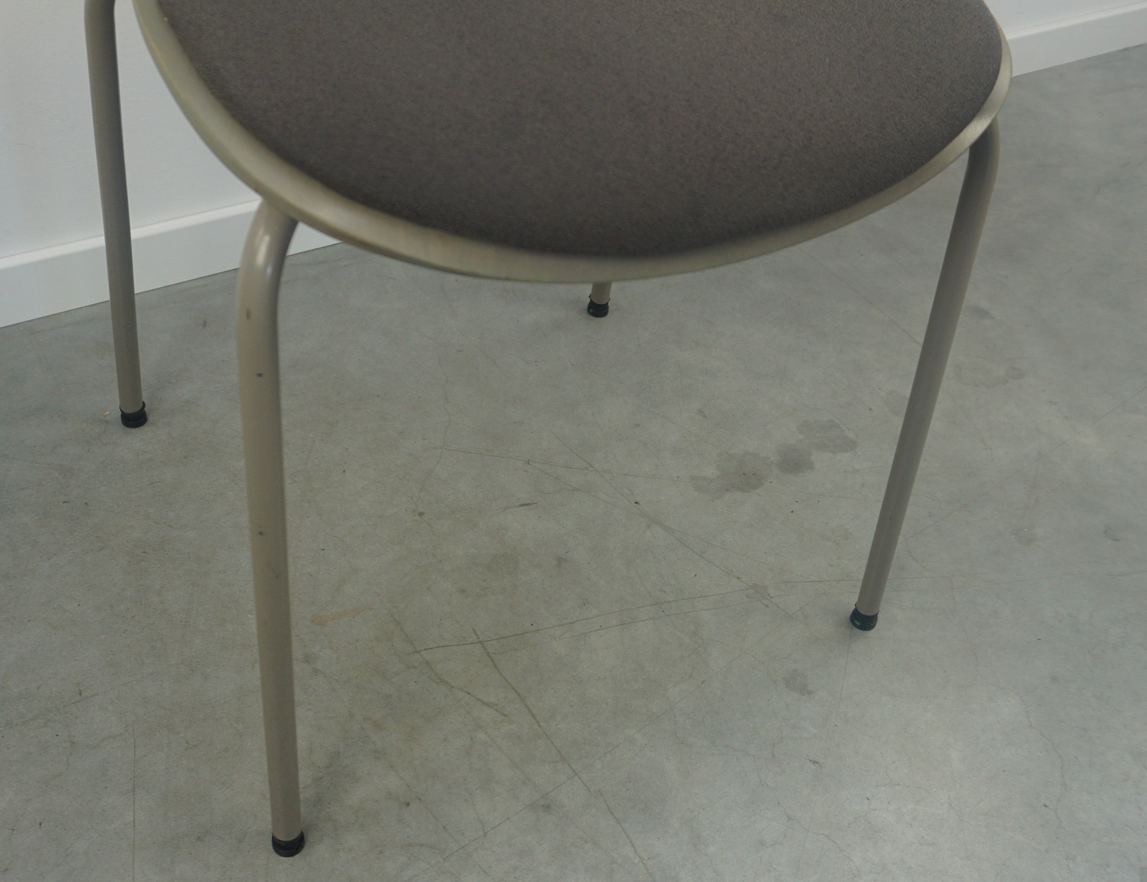 Wilde + Spieth by Egon Eiermann SE68 Chair | Grau | Gepolstert