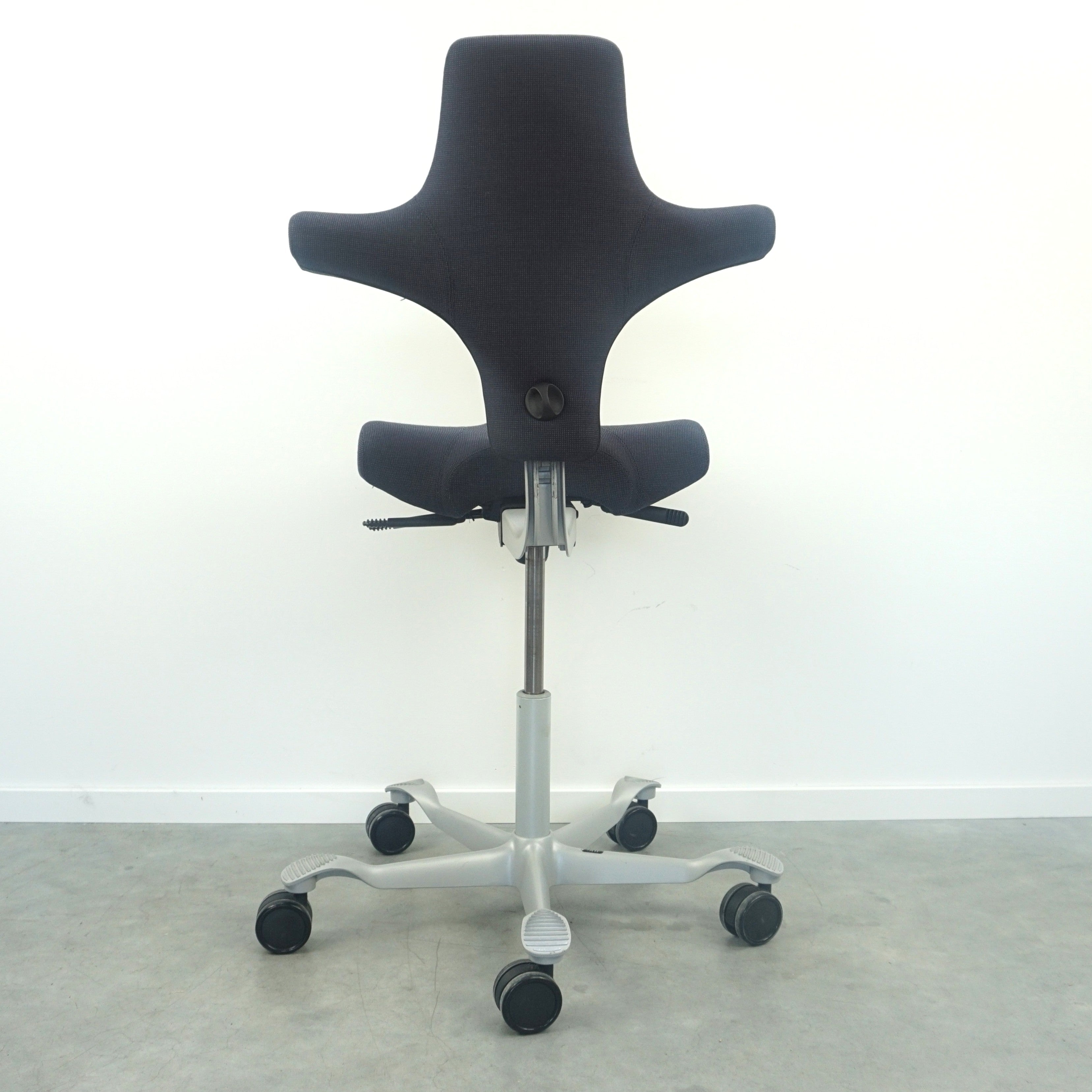 HAG Capisco 8106 Bürostuhl | Ergonomisch | Blau-Grau