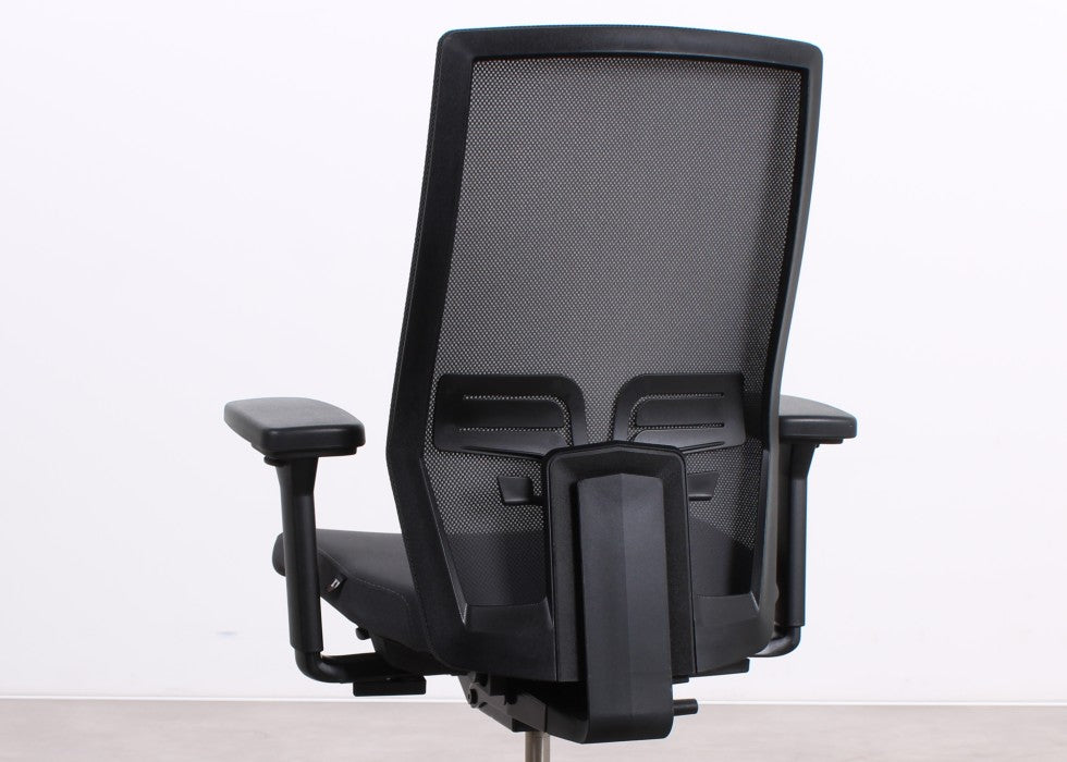 König + Neurath JET II ergonomischer Bürostuhl in Anthrazit, refurbished durch R&M