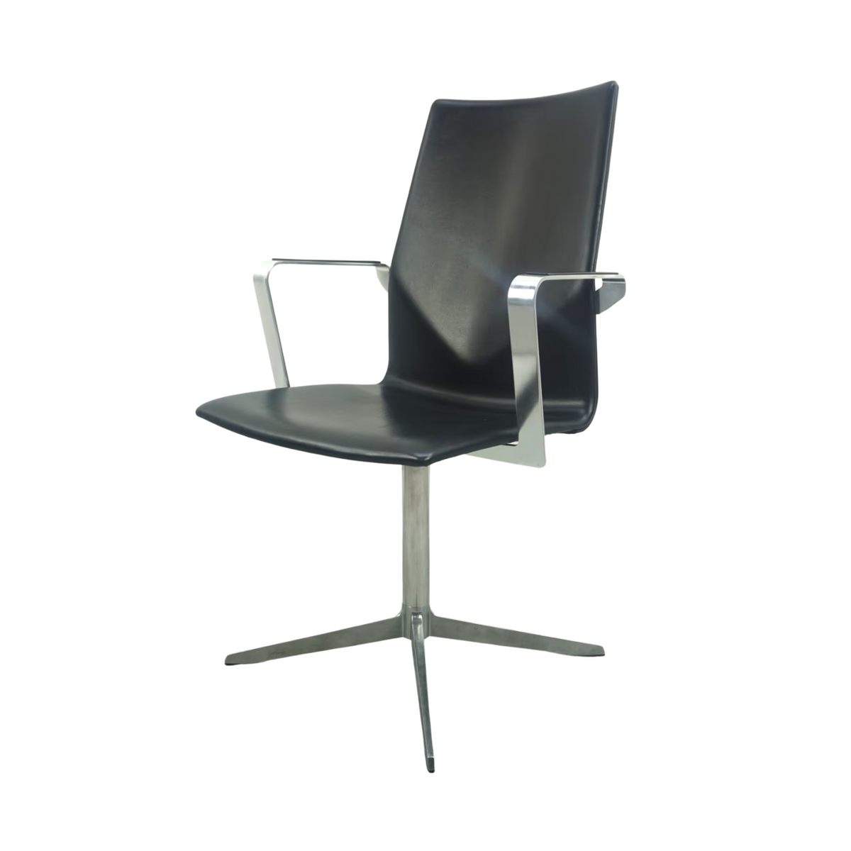 Four Design FourCast XL Konferenzstuhl | Schwarz | Leder | Chrom