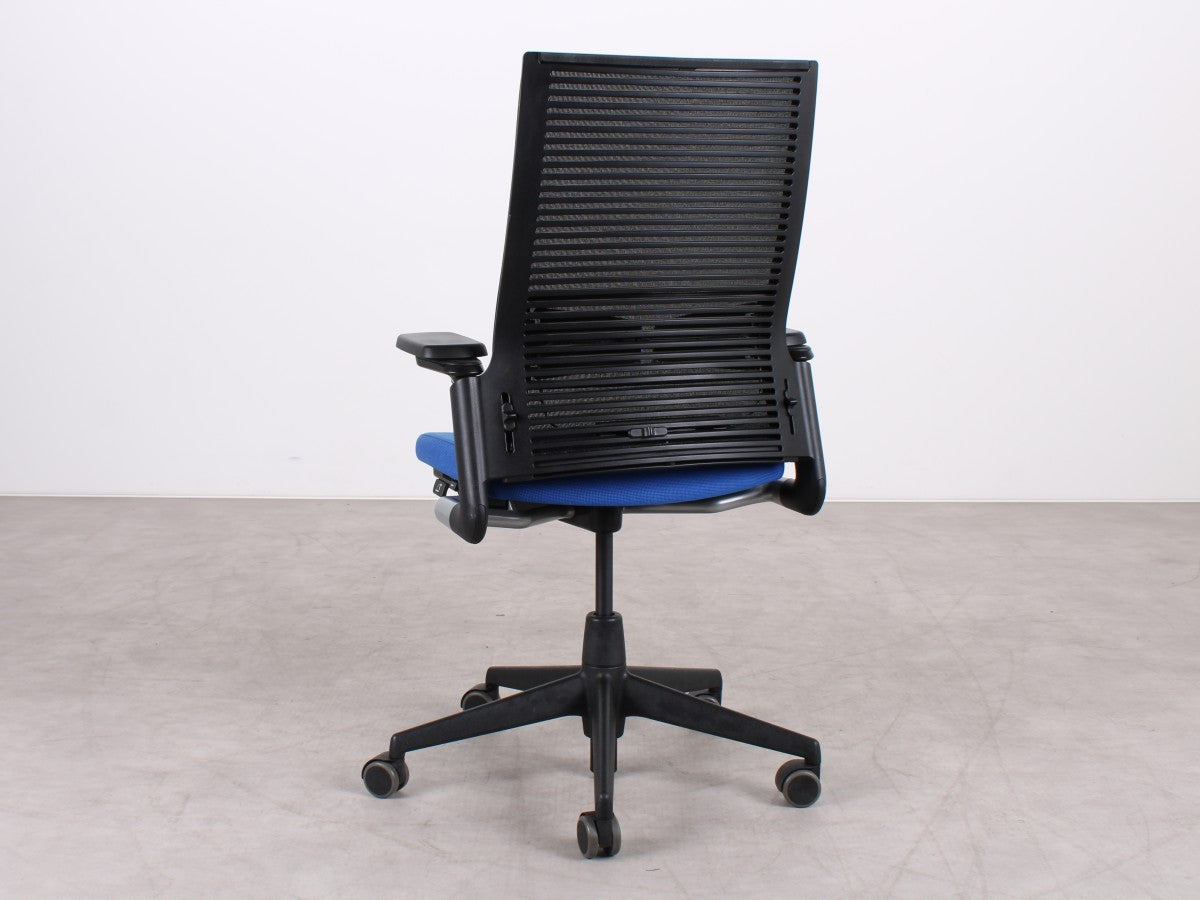 Ahrend 2020 Extra Verta ergonomischer Bürostuhl in Blau und Anthrazit
