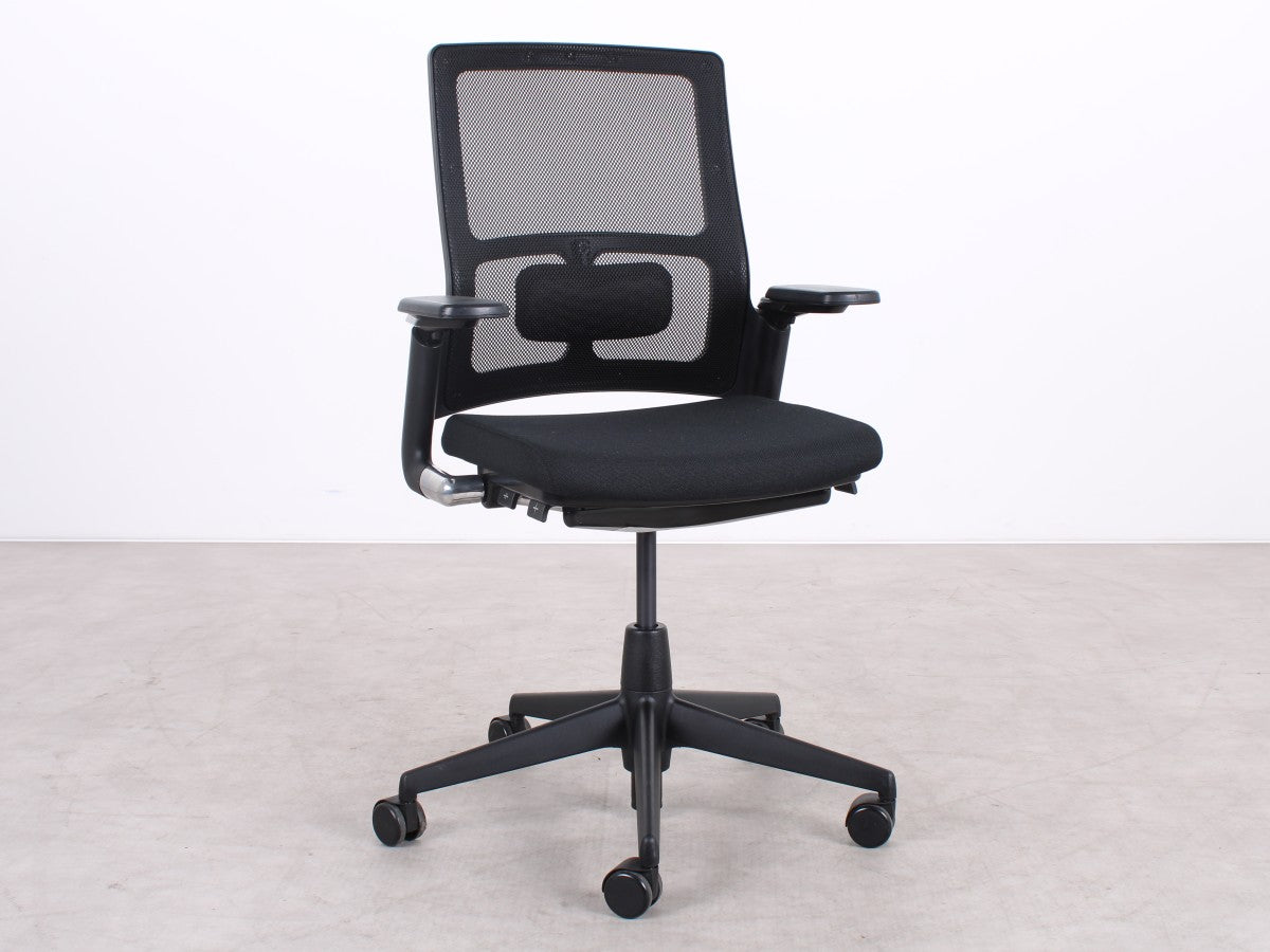 Ahrend 2020 Verta ergonomischer Bürostuhl in Schwarz