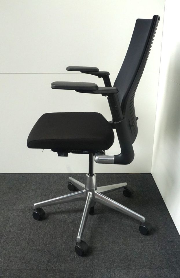 Ahrend 2020 Bürodrehstuhl Schwarz