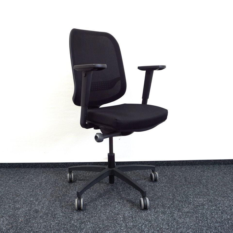 Beta Be Fine Bürodrehstuhl Schwarz Seitenansicht