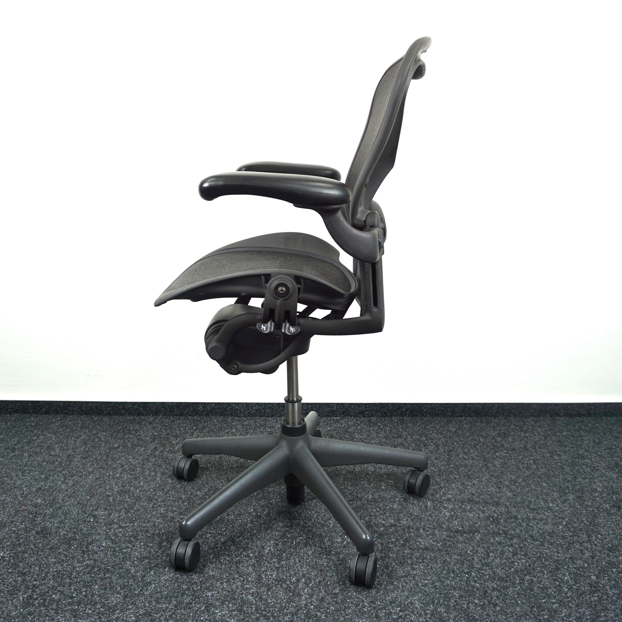 Herman Miller Aeron Bürodrehstuhl Typ B