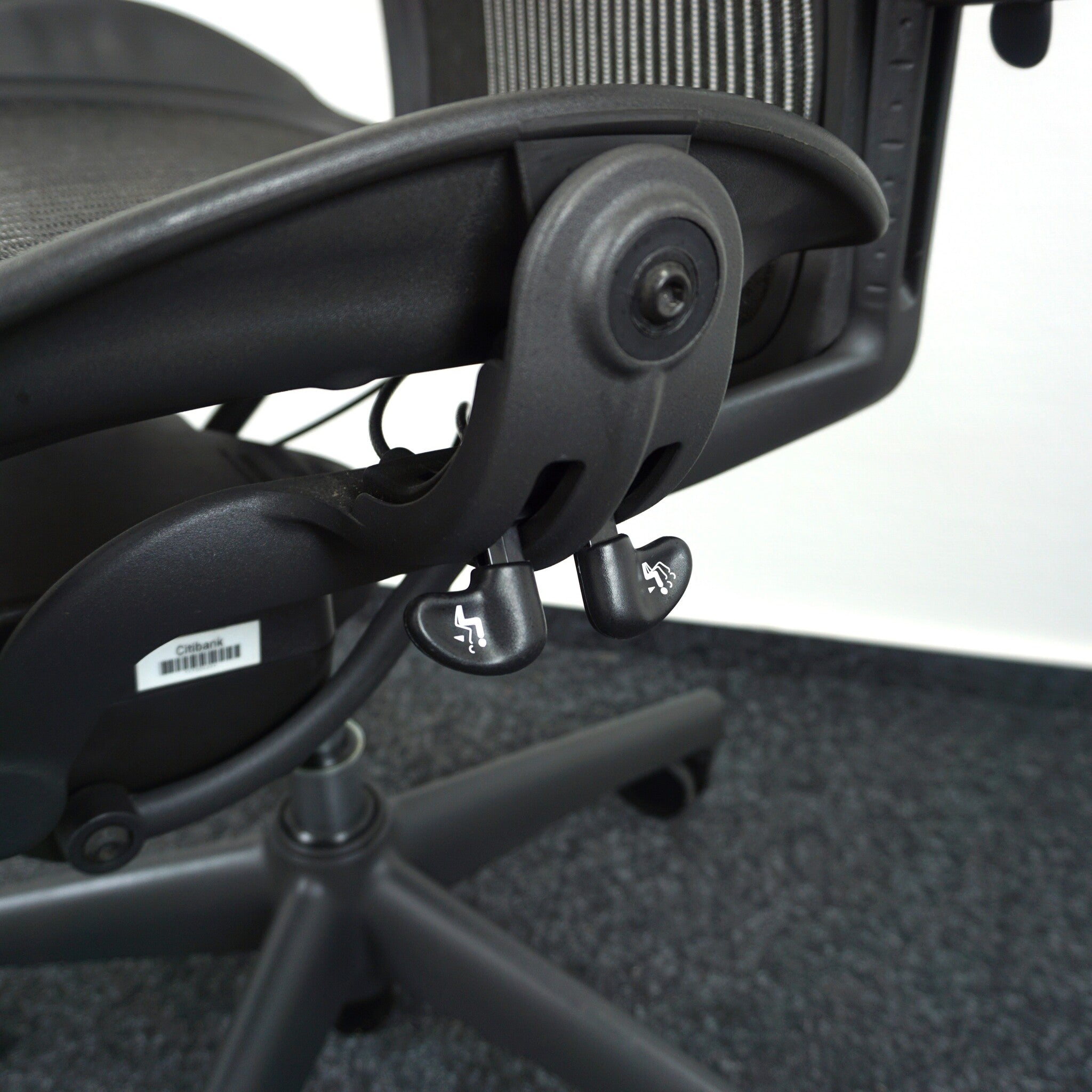 Herman Miller Aeron Bürodrehstuhl Größe A Graphit Einstellmöglichkeiten