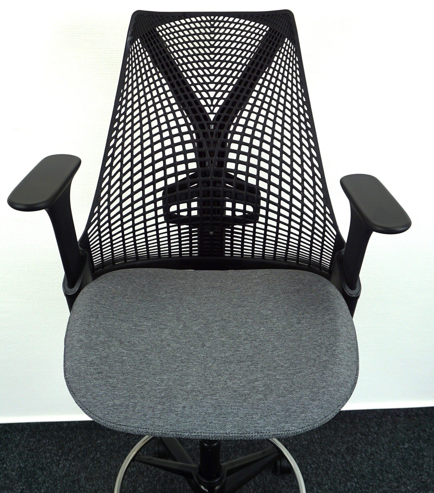 Herman Miller Sayl Bürodrehstuhl Grau-Schwarz Sitz