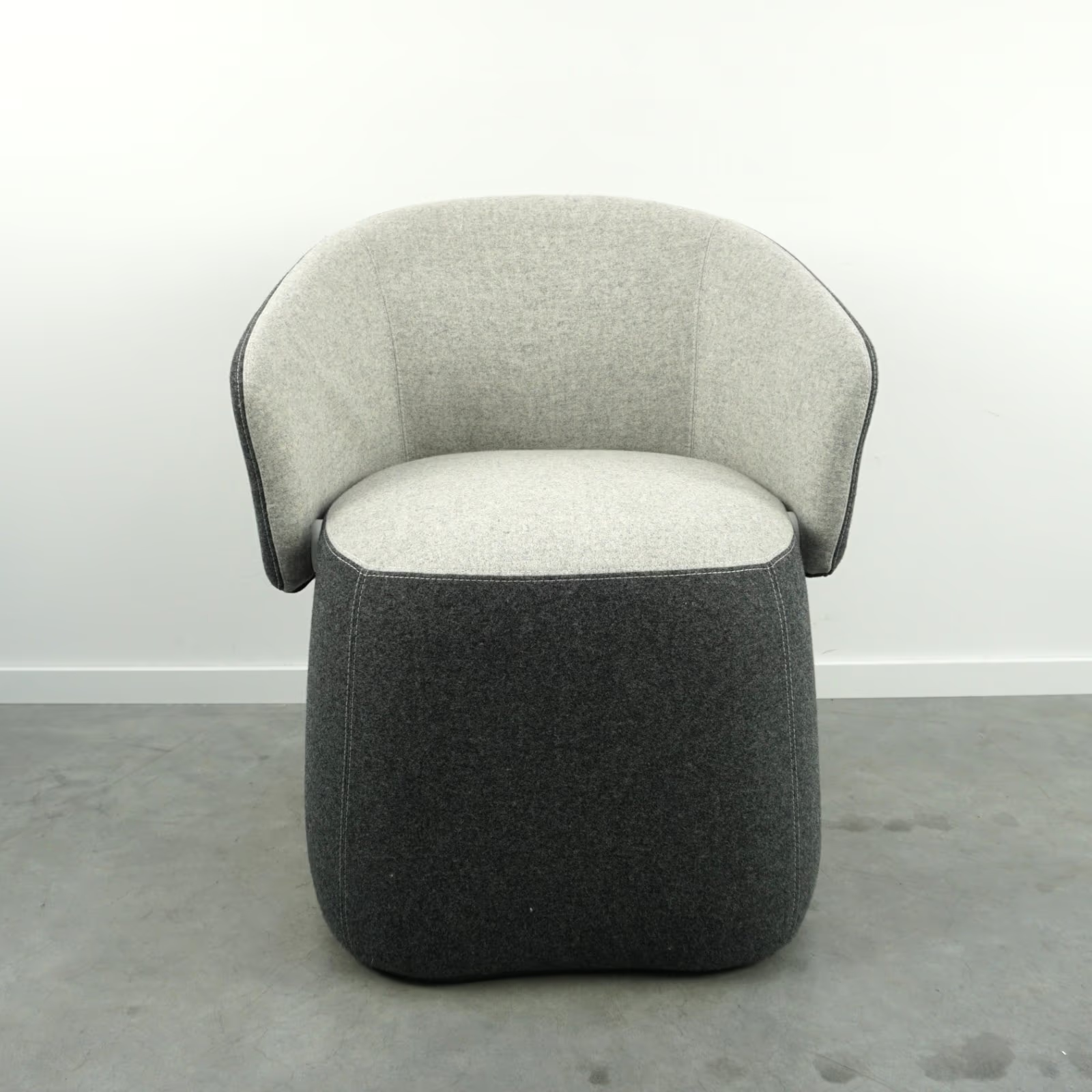 Haworth Openest Chick Pouf | Sessel | Grau Meliert