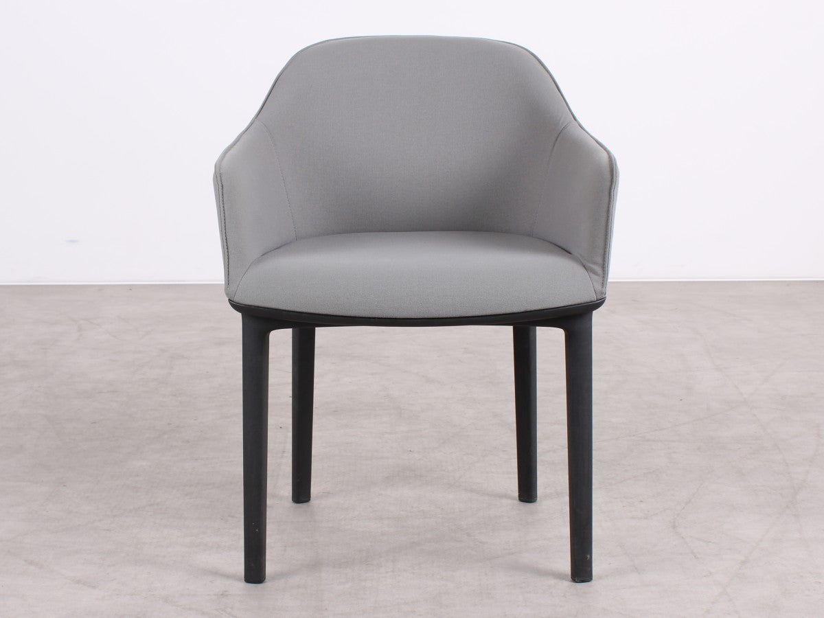 Gebrauchte Vitra Softshell Chair in Grau mit Armlehnen