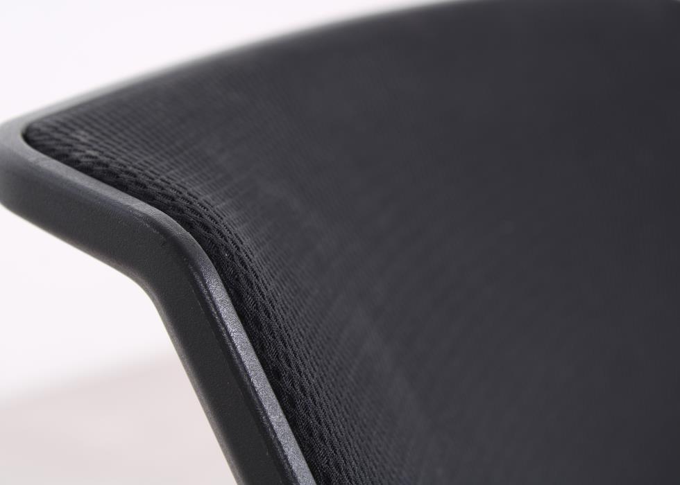 Gebrauchter Vitra Unix Chair Freischwinger in Schwarz mit Kunststoffschale