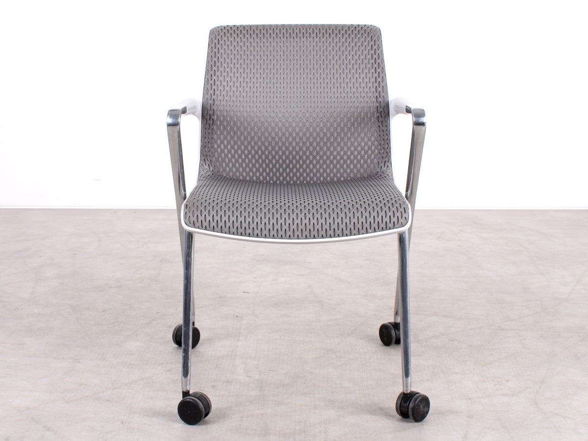 Gebrauchte Vitra Unix Chair Konferenzstuhl Grau