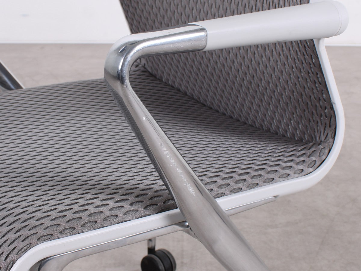 Gebrauchte Vitra Unix Chair Konferenzstuhl Grau