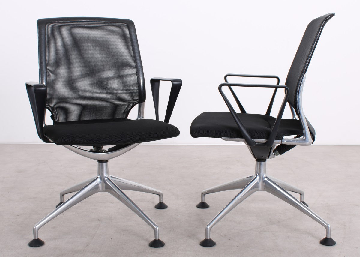 Gebrauchter Vitra Meda Chair Konferenzstuhl in Schwarz