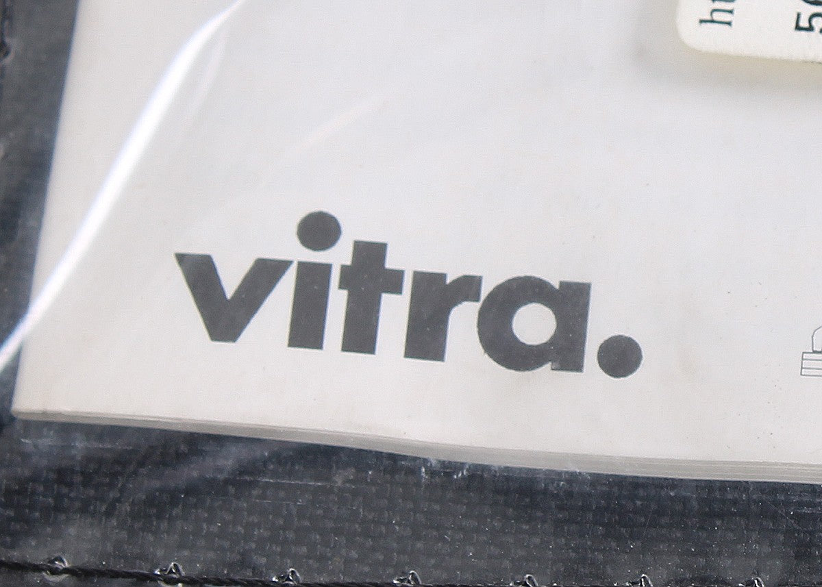 Gebrauchter Vitra Meda Chair Konferenzstuhl in Schwarz