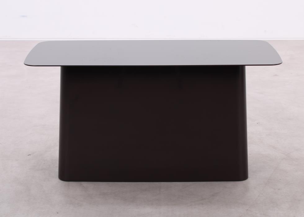 Vitra Metal Side Table in Chocolat Braun mit hochglänzender Oberfläche