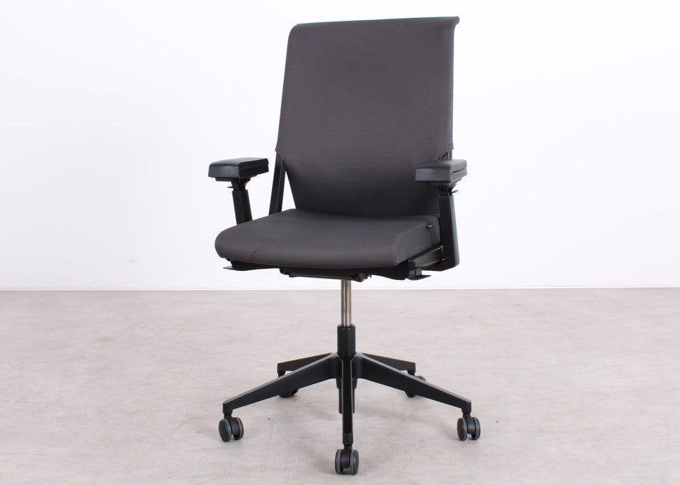 Haworth Comforto 5975 ergonomischer Bürostuhl in Dunkelgrau, refurbished durch R&M