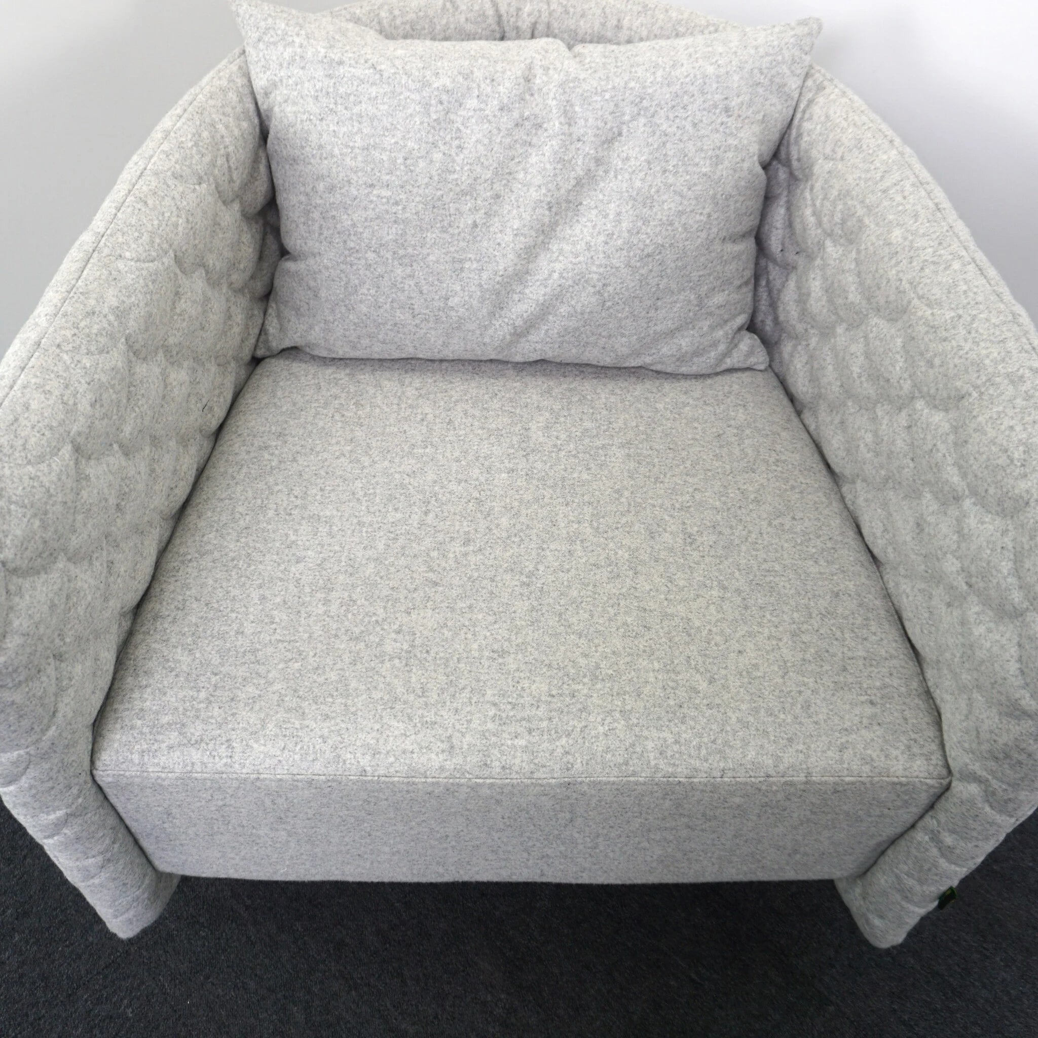 Naughtone Cloud Quilt Design Sessel | Hellgrau