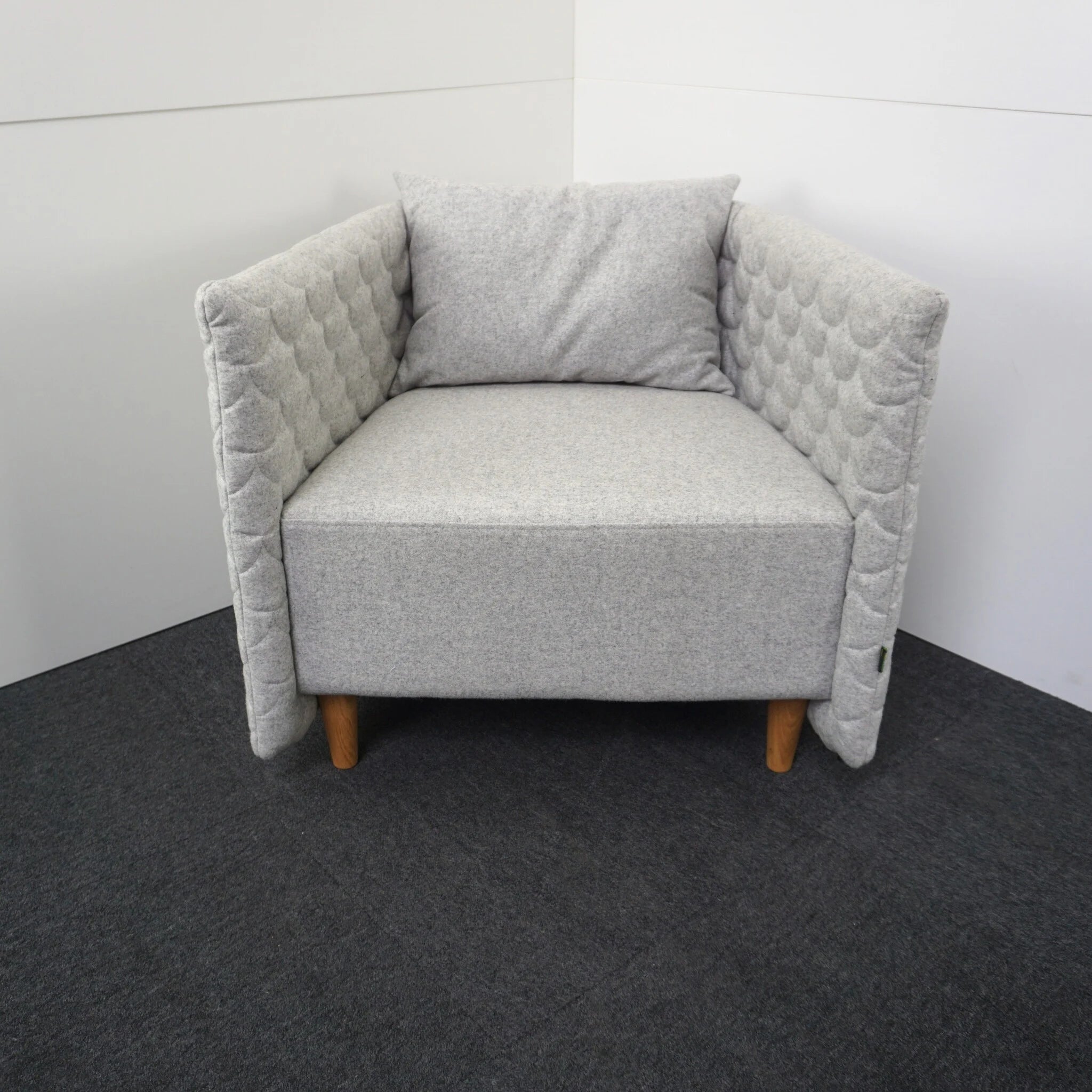 Naughtone Cloud Quilt Design Sessel | Hellgrau