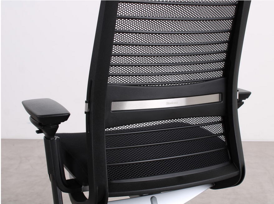 Steelcase Think ergonomischer Bürostuhl in Schwarz, refurbished durch R&M